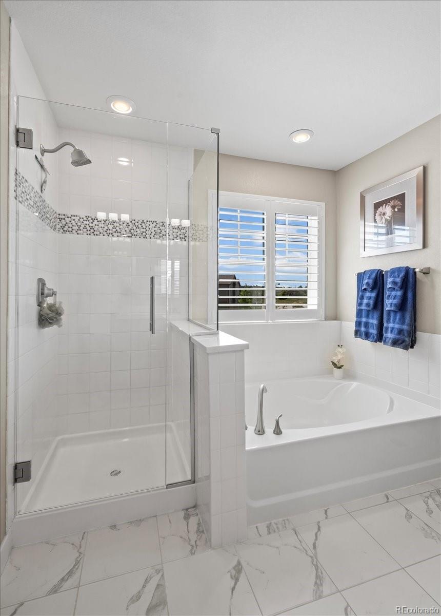 MLS Image #21 for 7633 s yakima court,aurora, Colorado