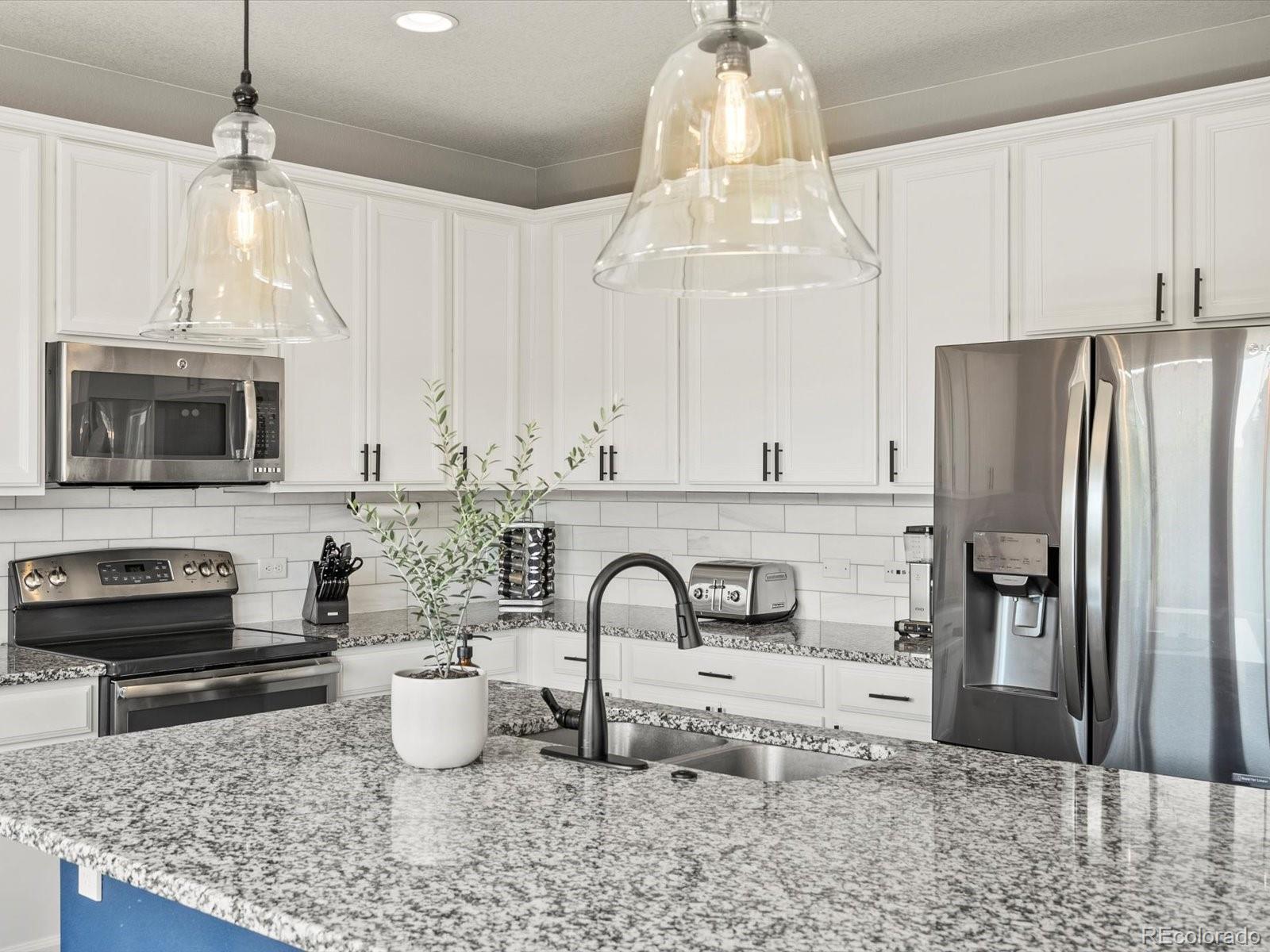 MLS Image #5 for 17052  melody drive,broomfield, Colorado