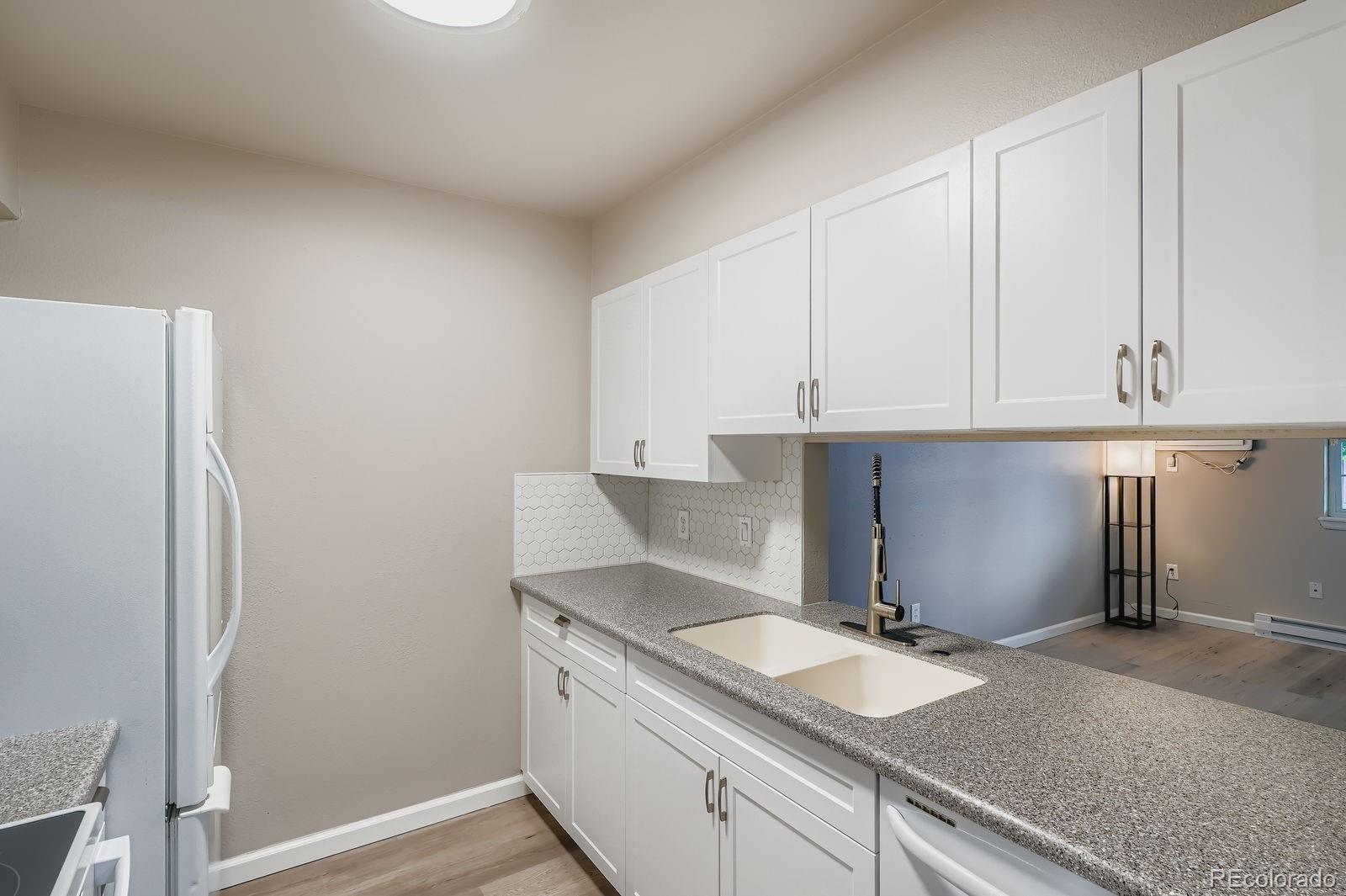 MLS Image #2 for 5873 s prince street,littleton, Colorado