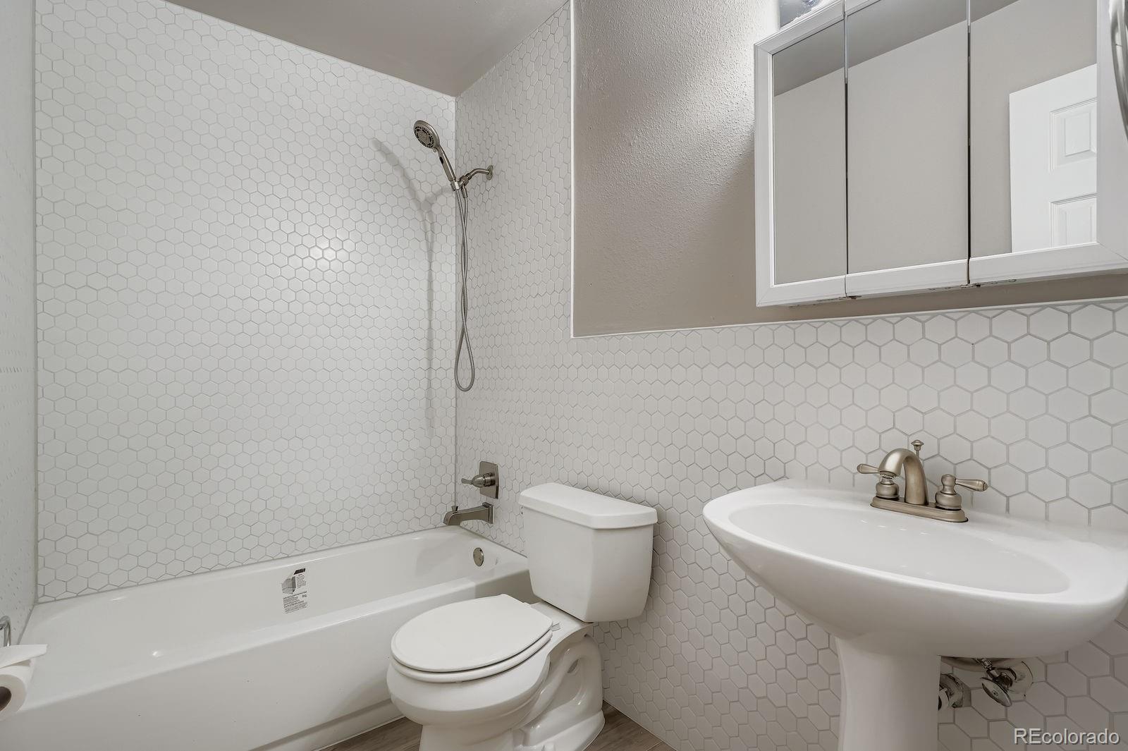 MLS Image #6 for 5873 s prince street,littleton, Colorado