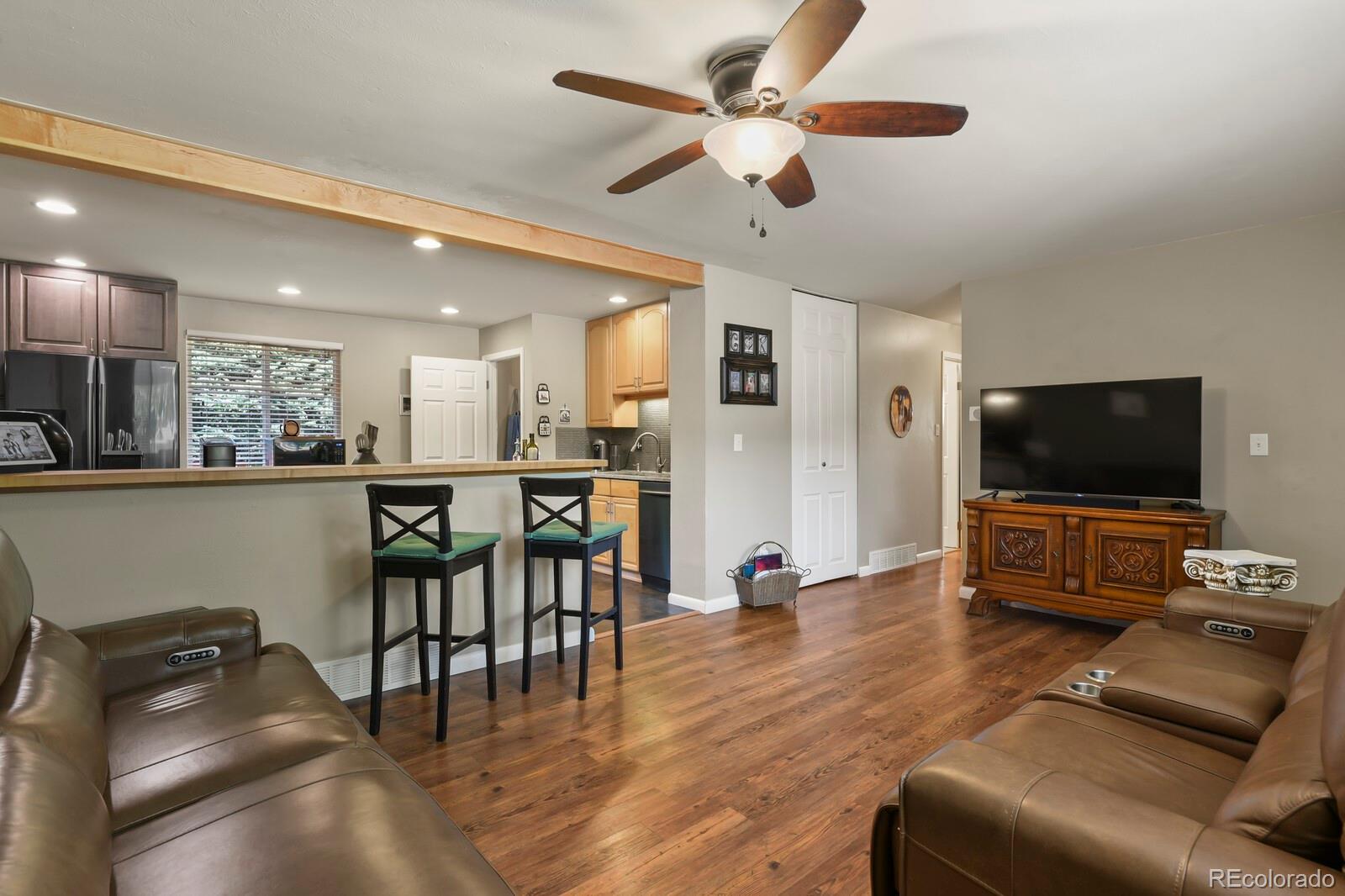 MLS Image #4 for 7197 s dahlia court,centennial, Colorado
