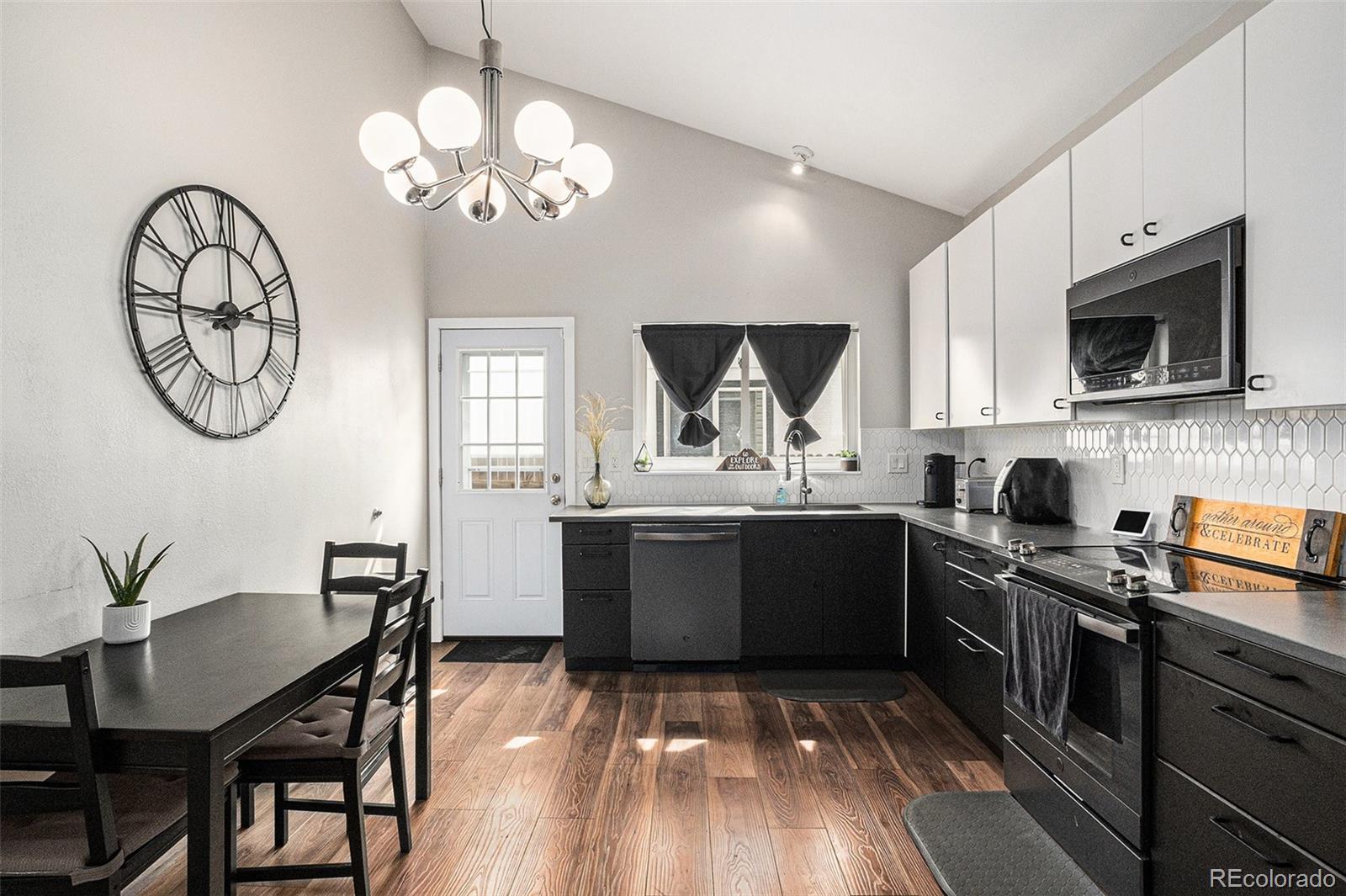 MLS Image #6 for 8841 w cooper avenue,littleton, Colorado