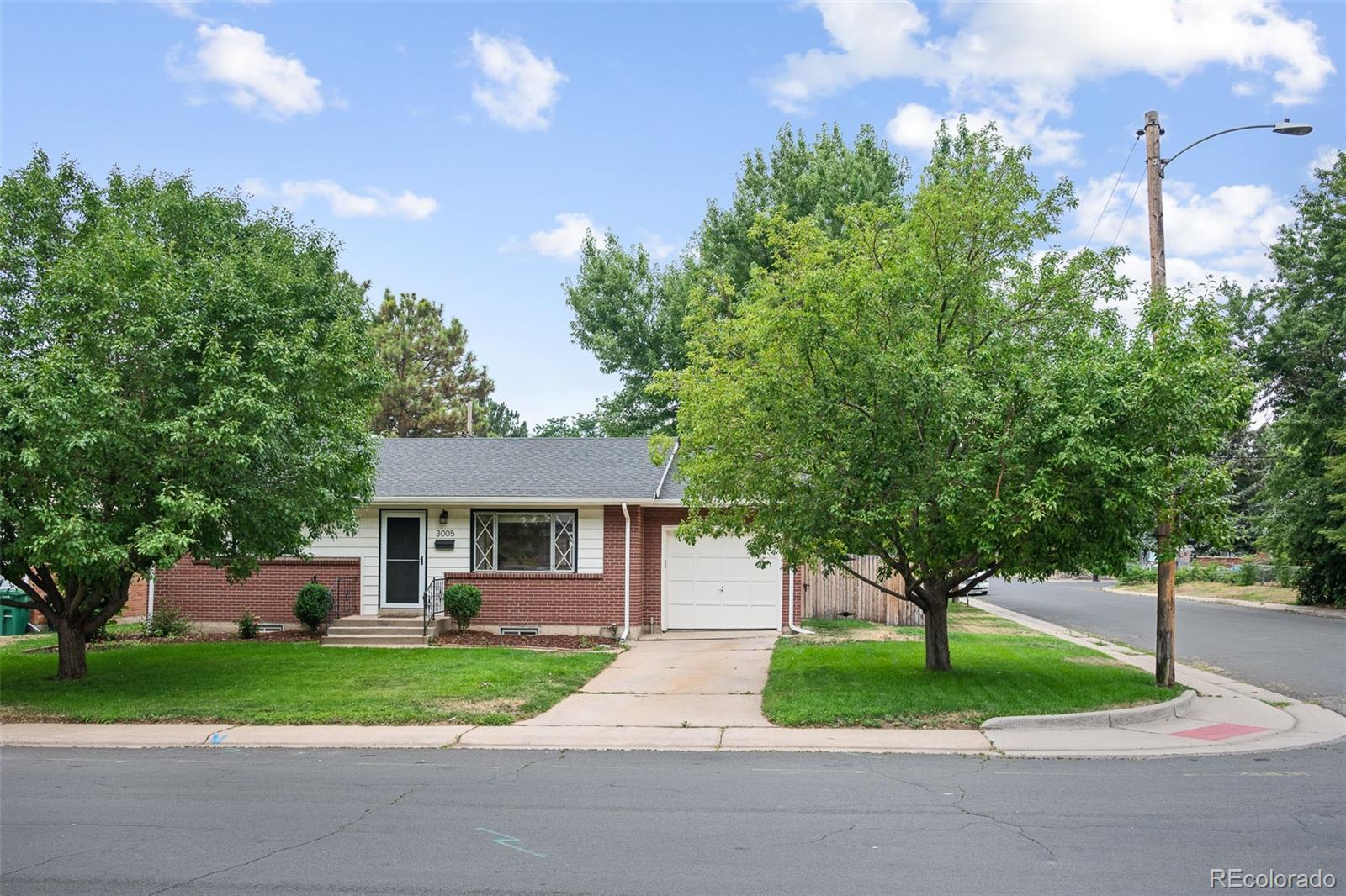 CMA Image for 3005 S Winona Court,Denver, Colorado