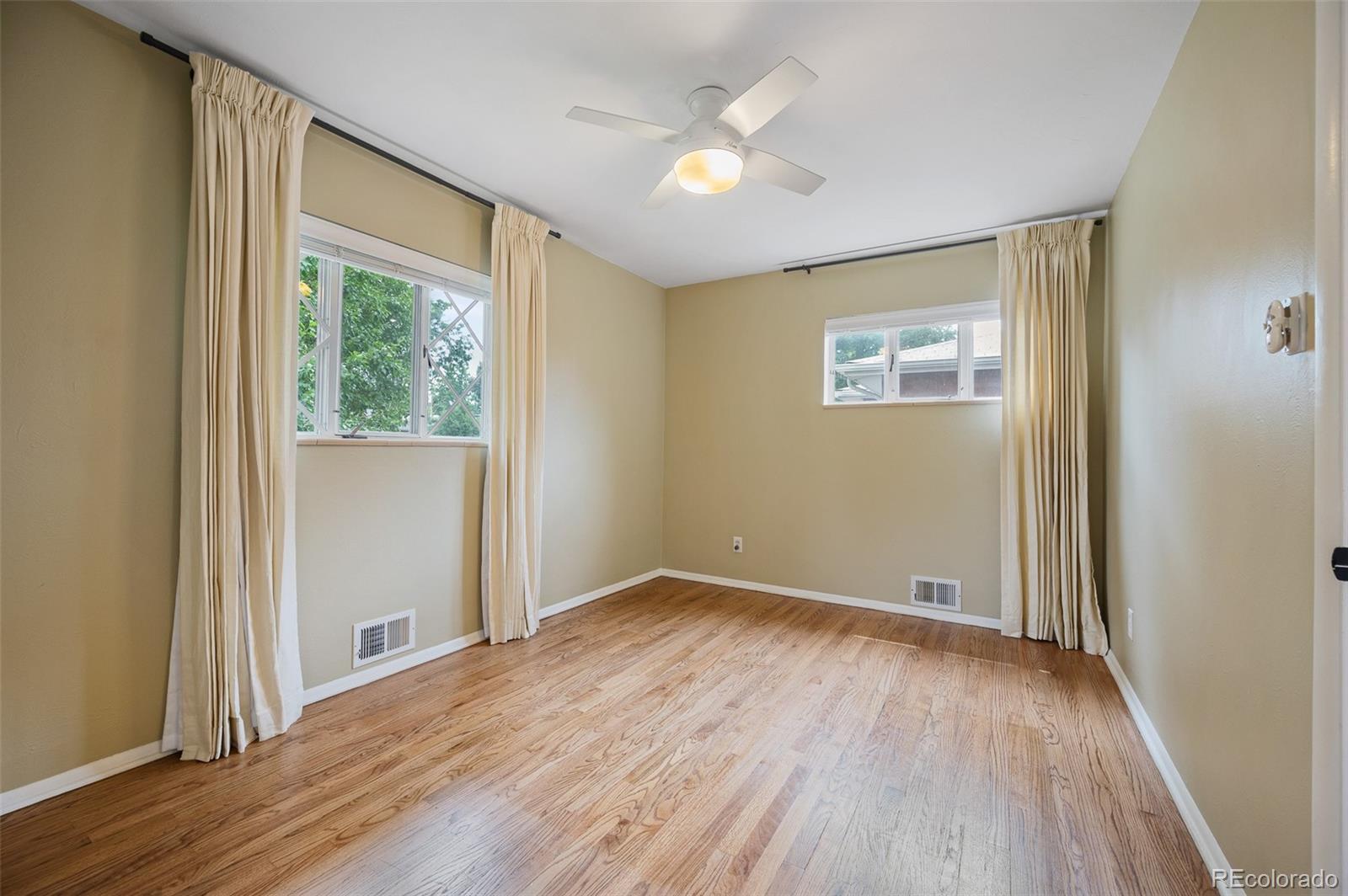 MLS Image #12 for 3005 s winona court,denver, Colorado