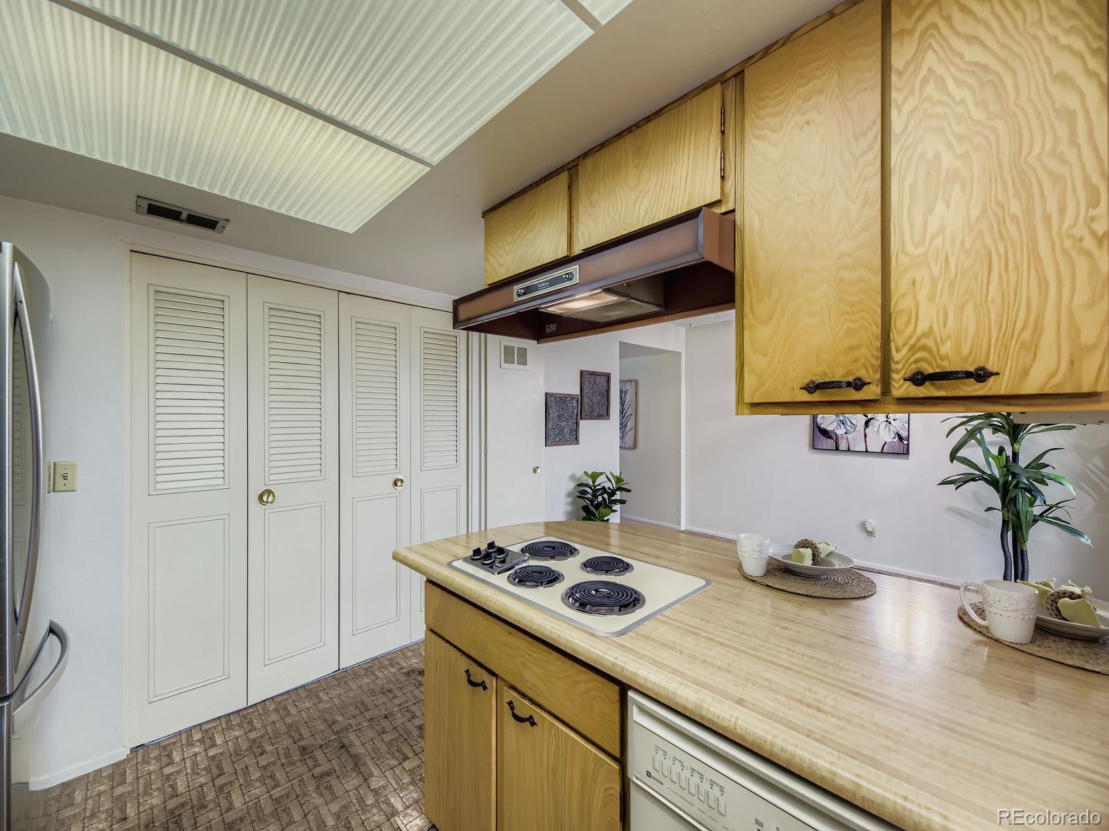 MLS Image #13 for 12678 w virginia avenue,lakewood, Colorado