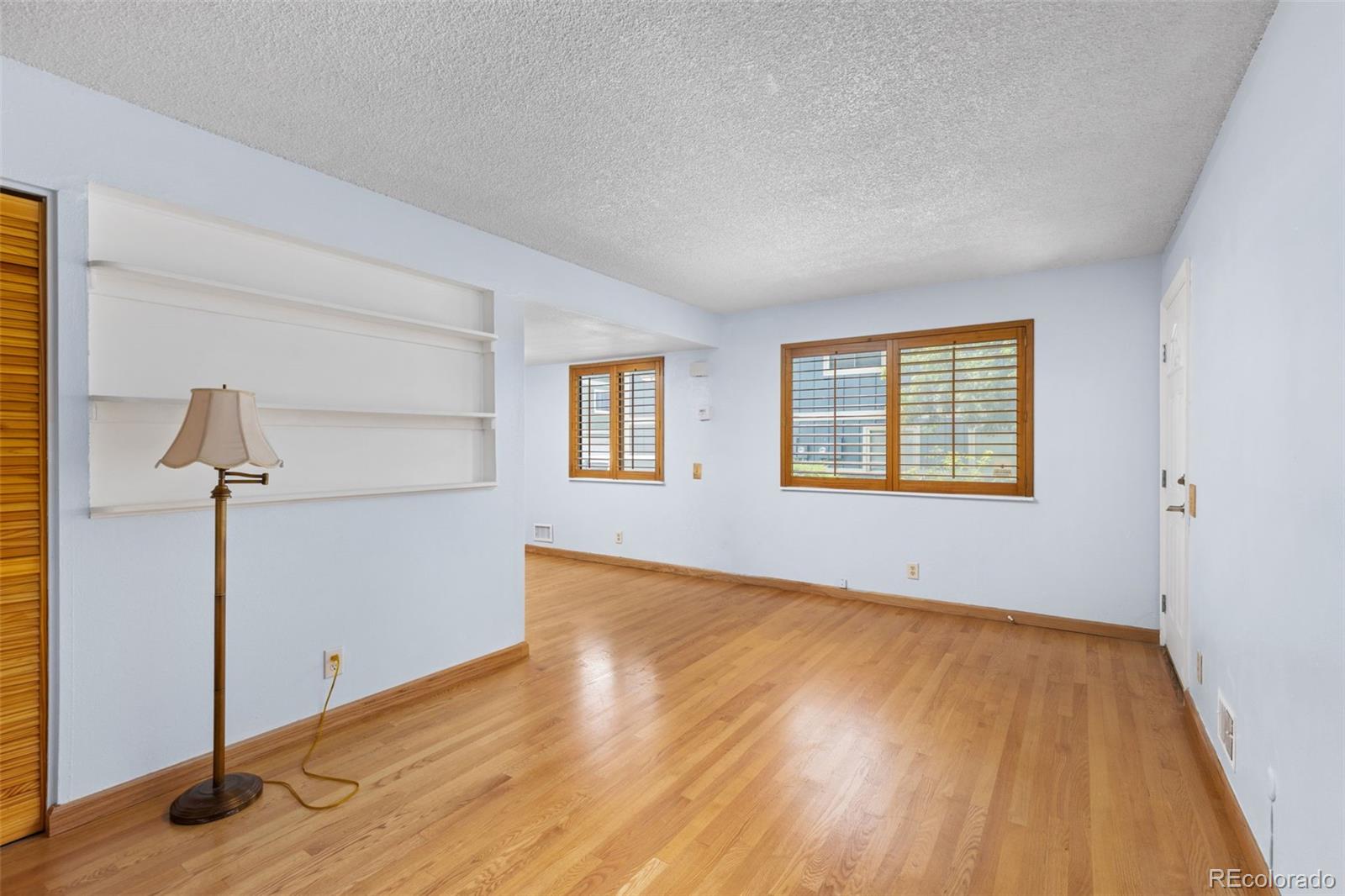MLS Image #5 for 1220 s uvalda street,aurora, Colorado
