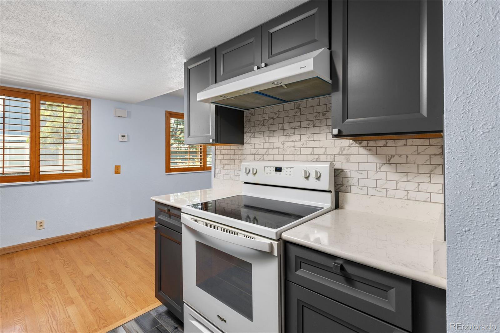 MLS Image #9 for 1220 s uvalda street,aurora, Colorado