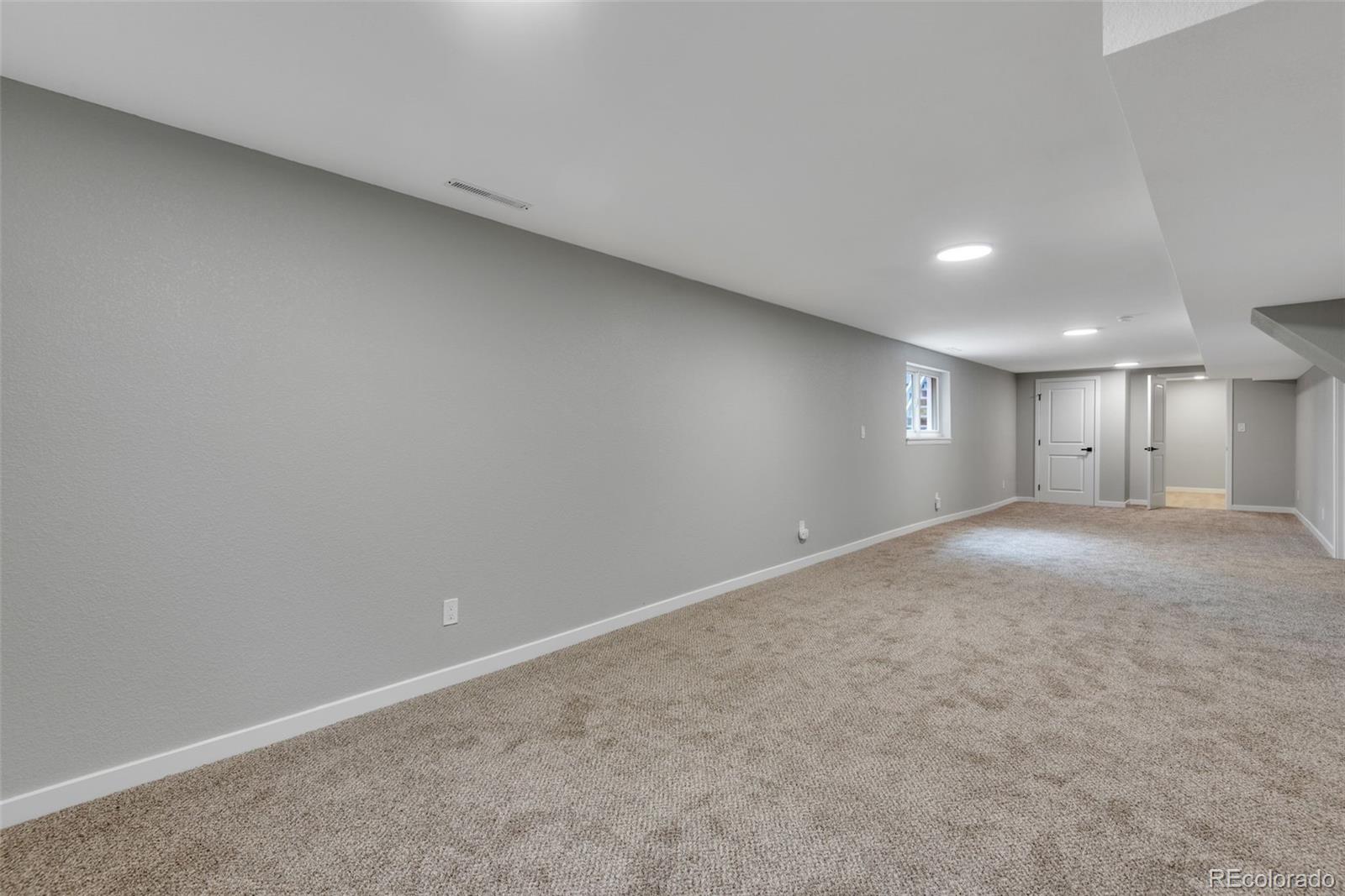 MLS Image #14 for 3721  columbia drive,longmont, Colorado