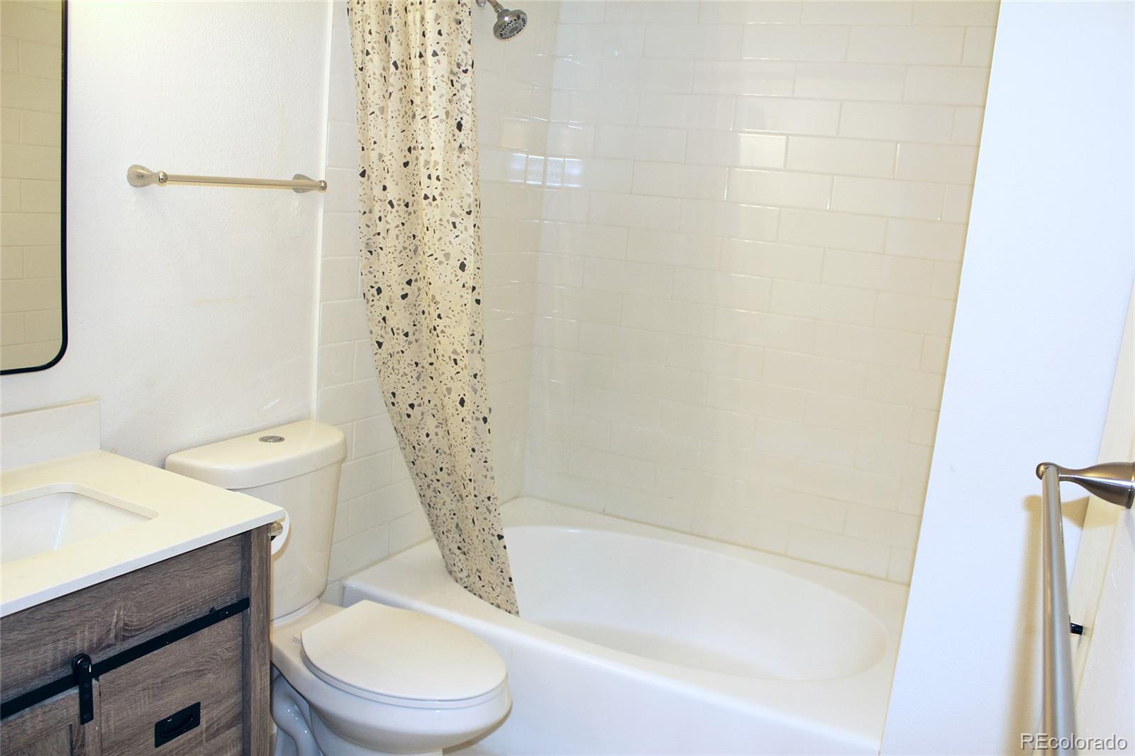 MLS Image #13 for 922 s walden street,aurora, Colorado