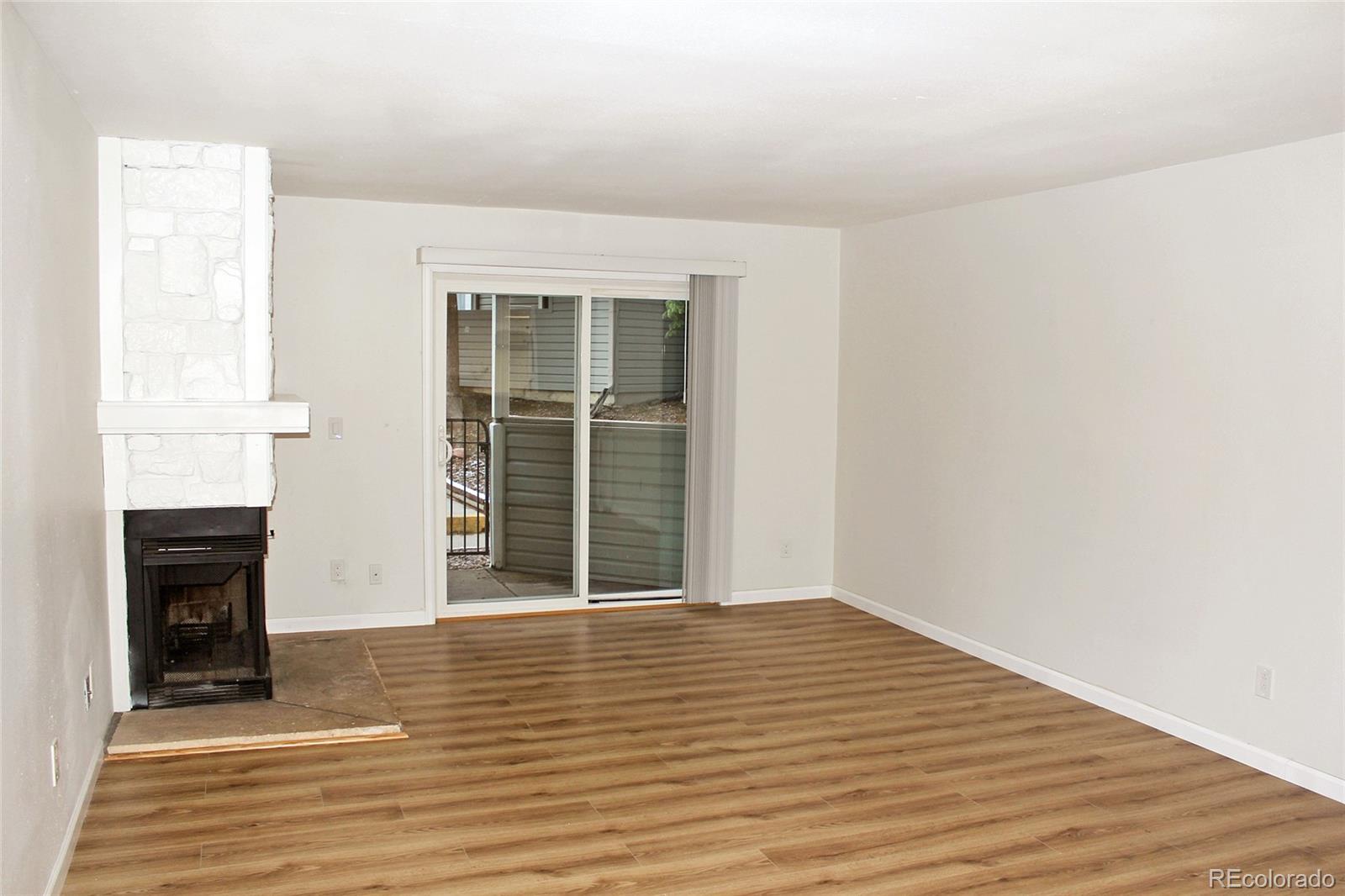 MLS Image #3 for 922 s walden street,aurora, Colorado