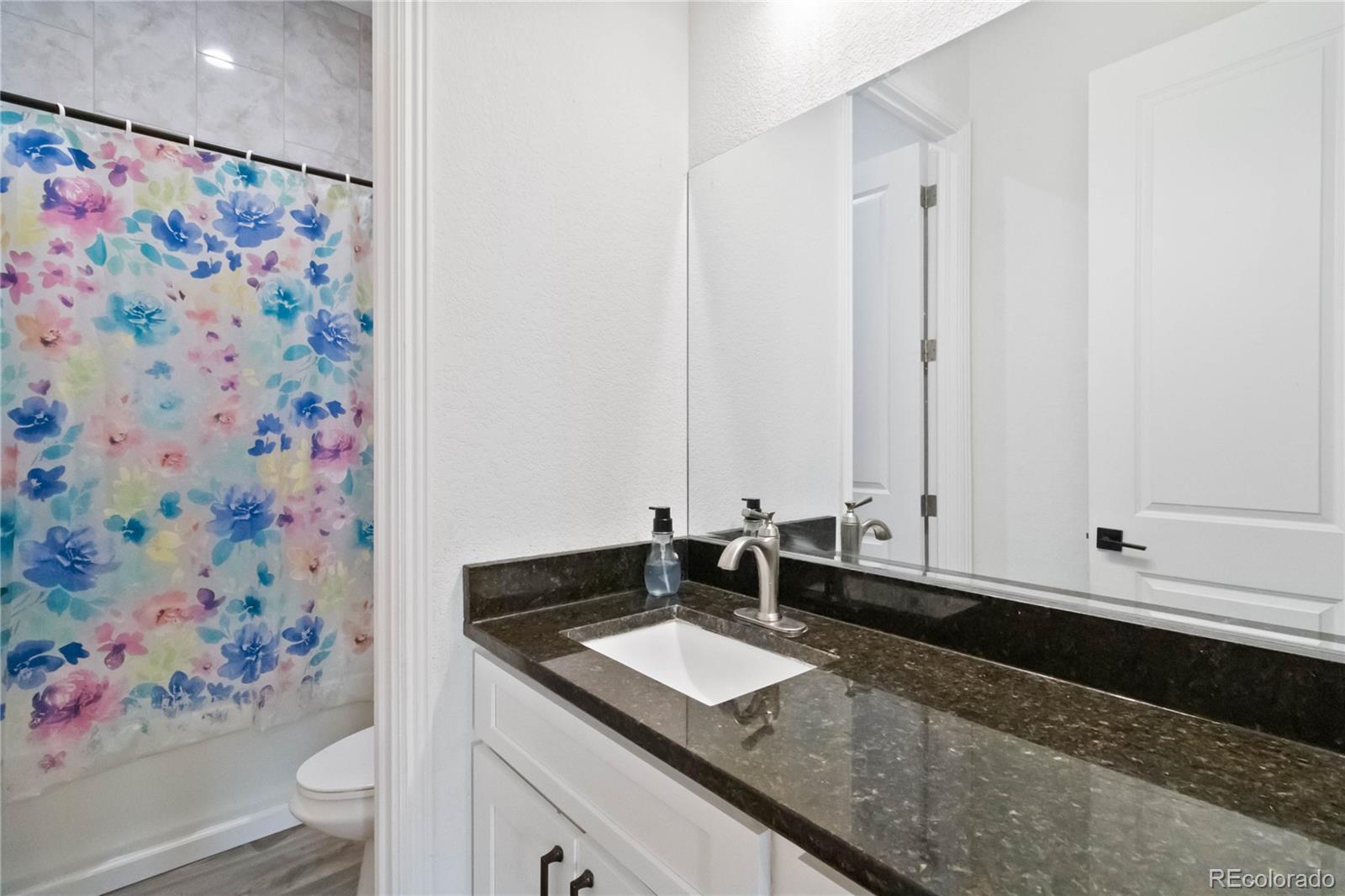 MLS Image #16 for 10197 e mississippi avenue,denver, Colorado
