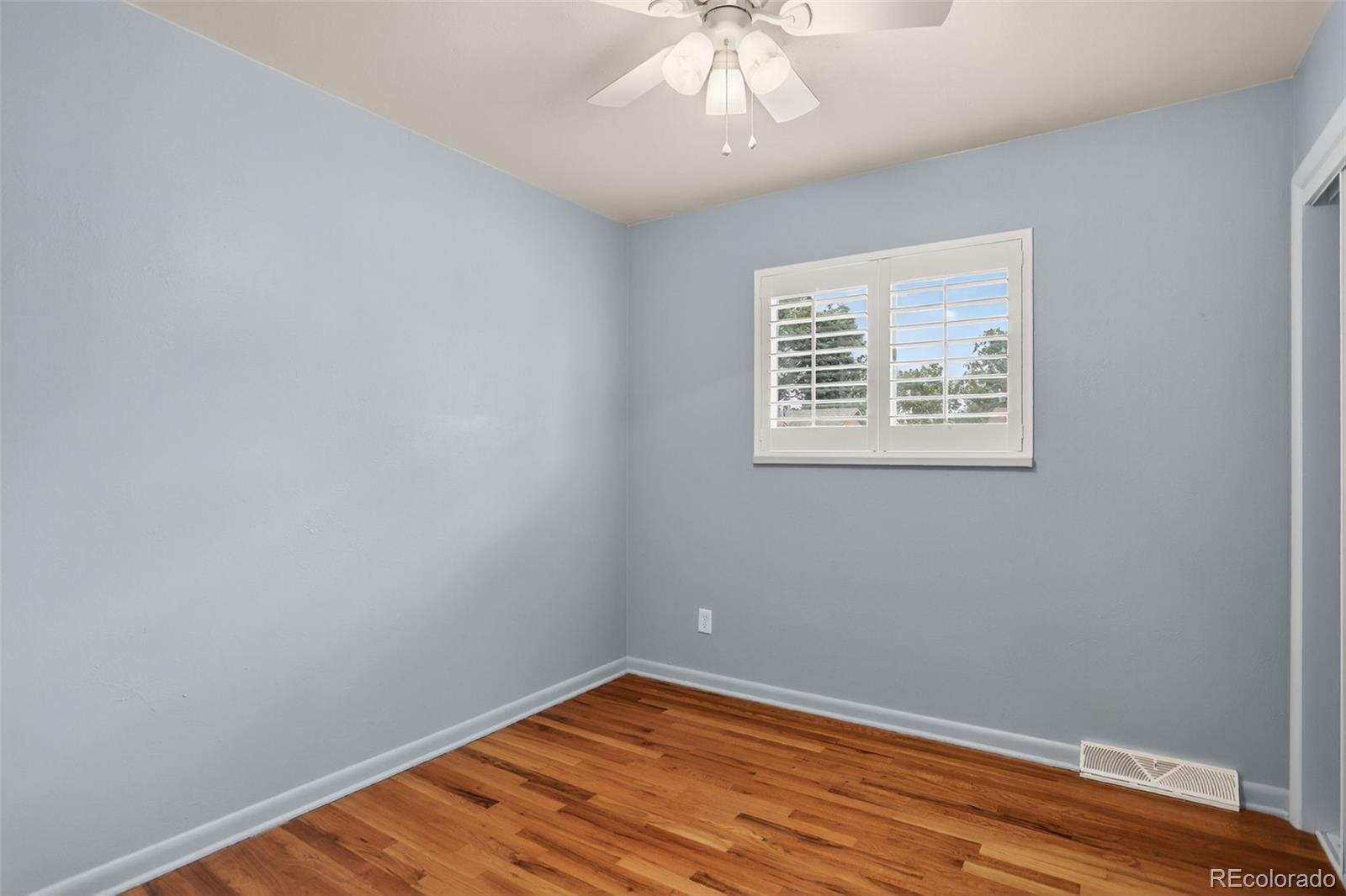 MLS Image #23 for 1040 w stanford place,englewood, Colorado
