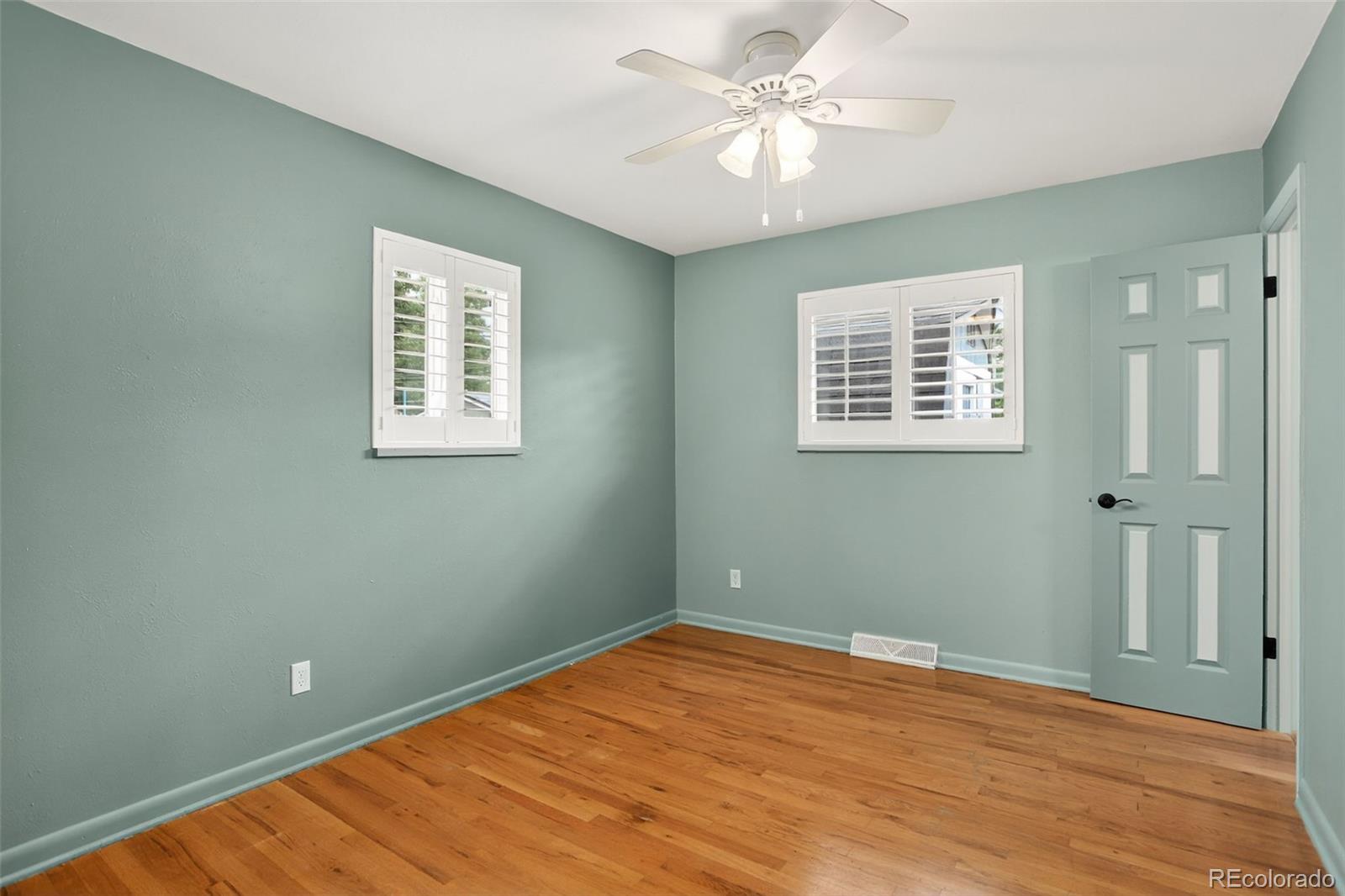 MLS Image #32 for 1040 w stanford place,englewood, Colorado