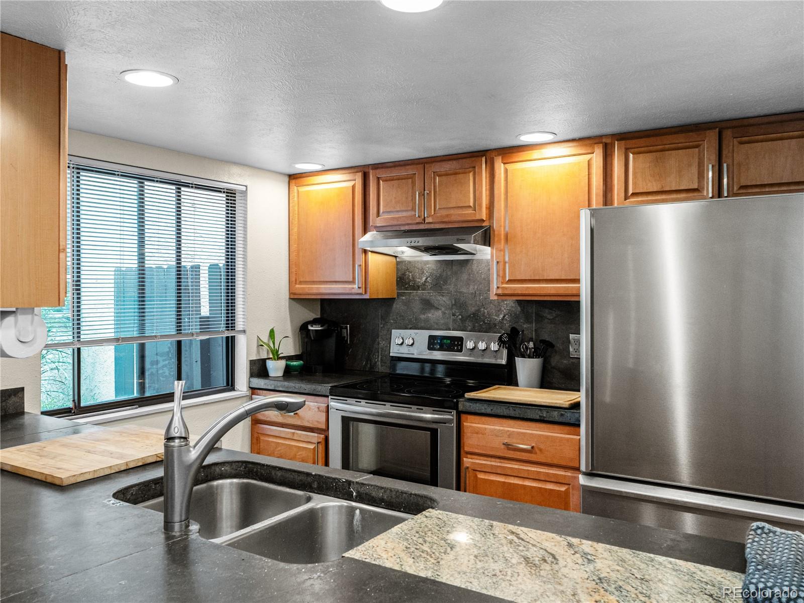 MLS Image #10 for 2948  shady hollow,boulder, Colorado