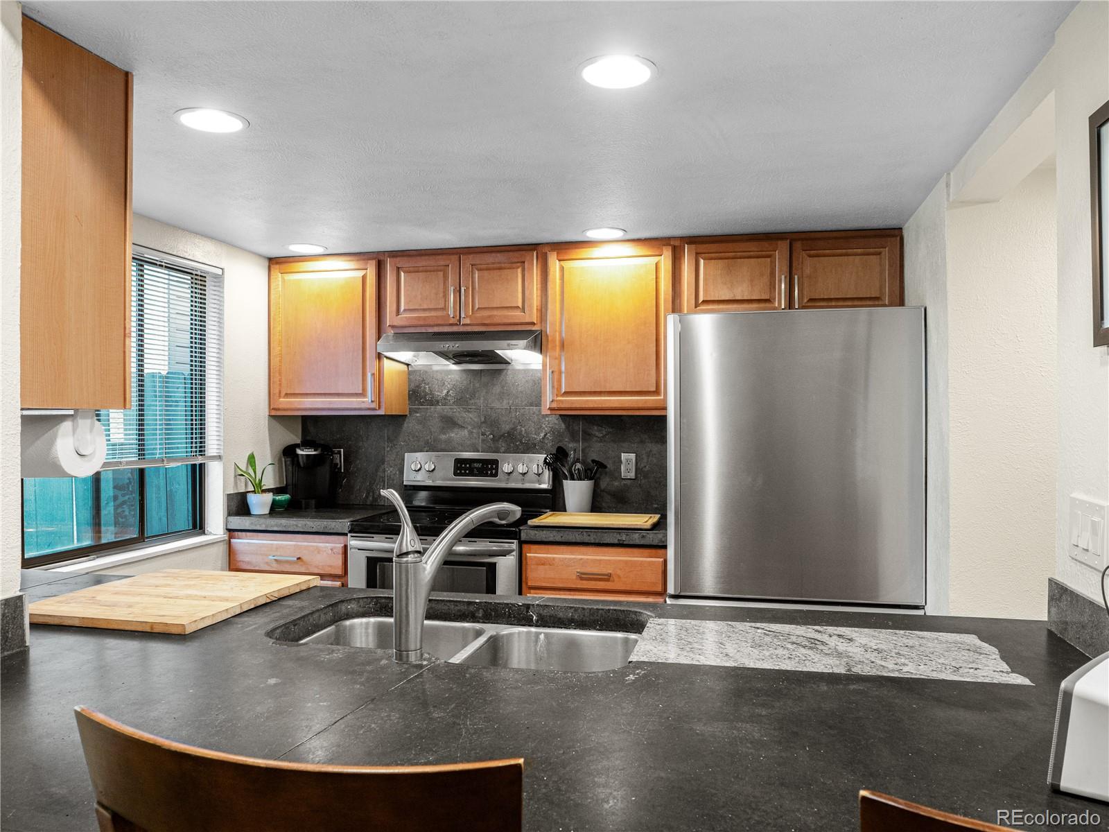 MLS Image #11 for 2948  shady hollow,boulder, Colorado