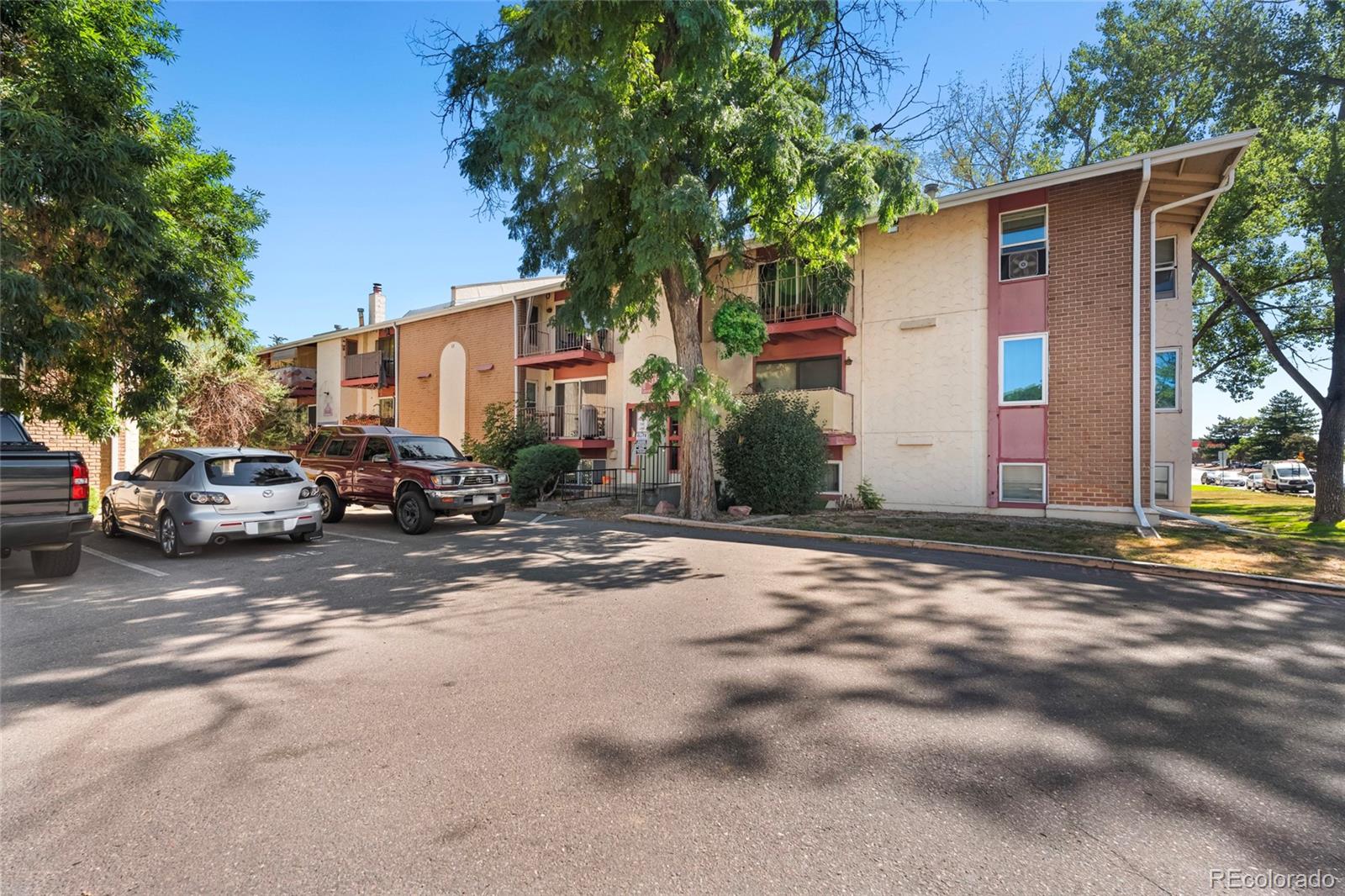 MLS Image #16 for 12118  melody drive,denver, Colorado