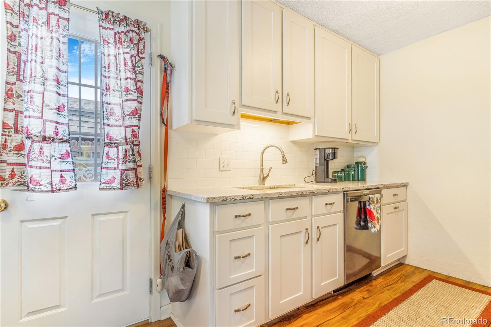 MLS Image #12 for 1557 s owens street,denver, Colorado