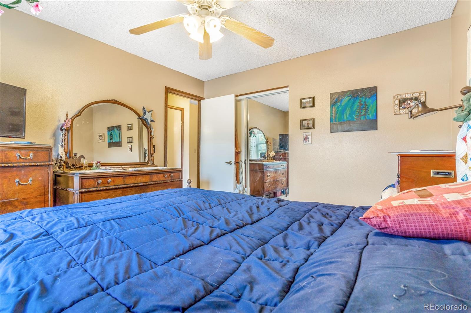 MLS Image #17 for 1557 s owens street,denver, Colorado