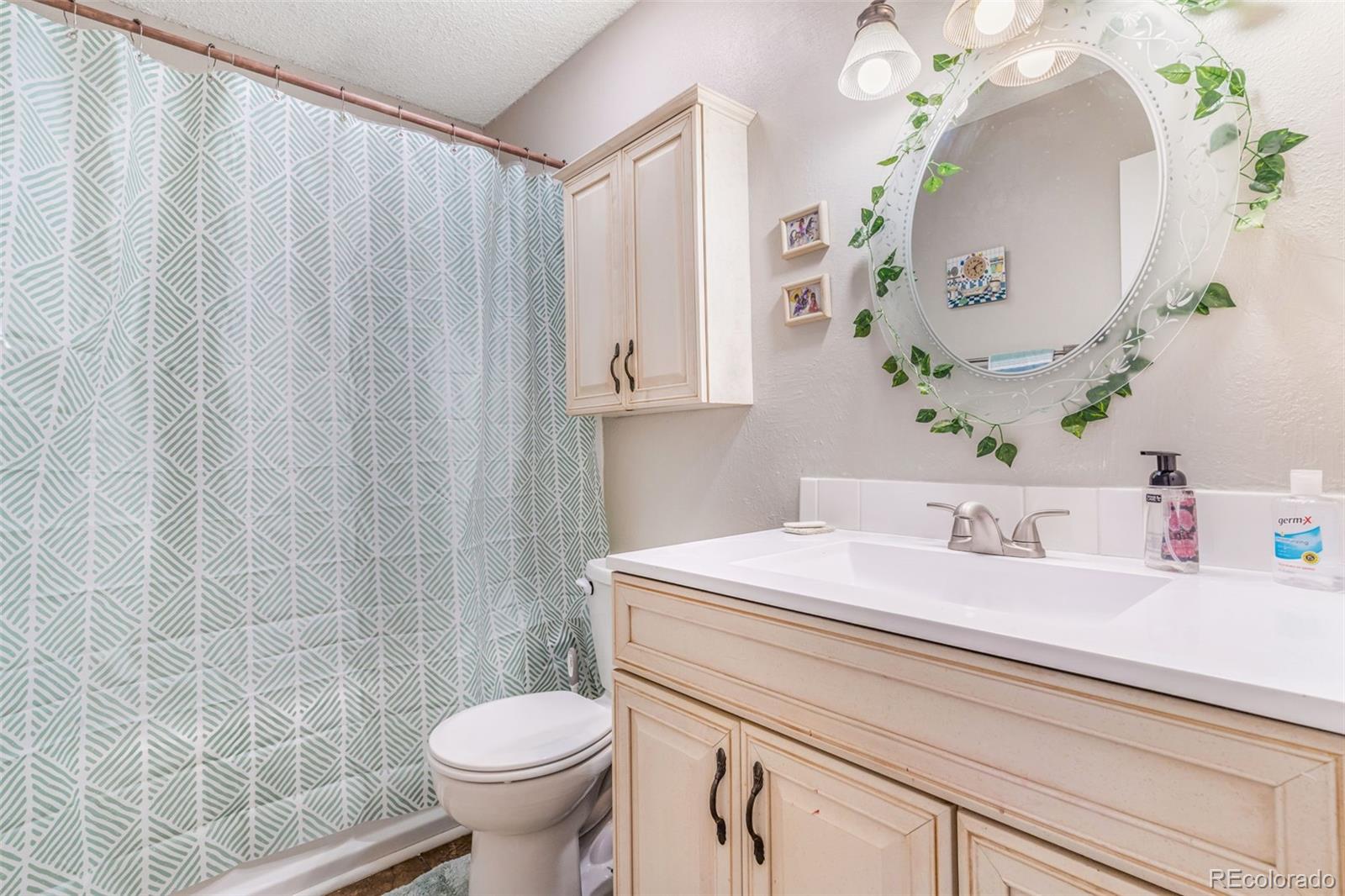 MLS Image #18 for 1557 s owens street,denver, Colorado