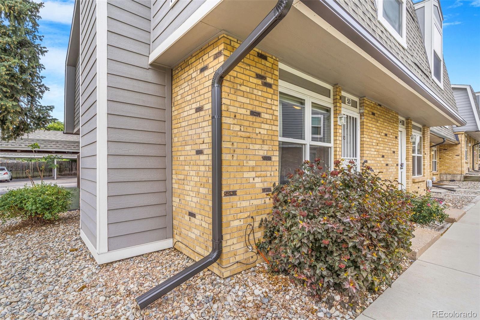 MLS Image #2 for 1557 s owens street,denver, Colorado
