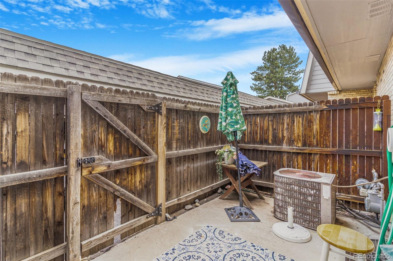 MLS Image #23 for 1557 s owens street,denver, Colorado