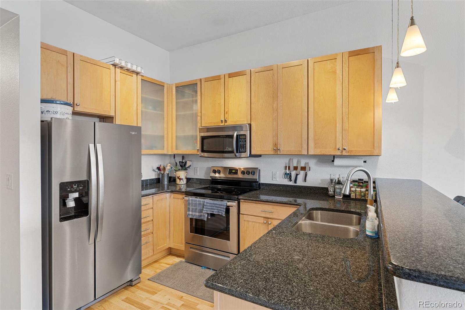 MLS Image #18 for 1555  central street,denver, Colorado