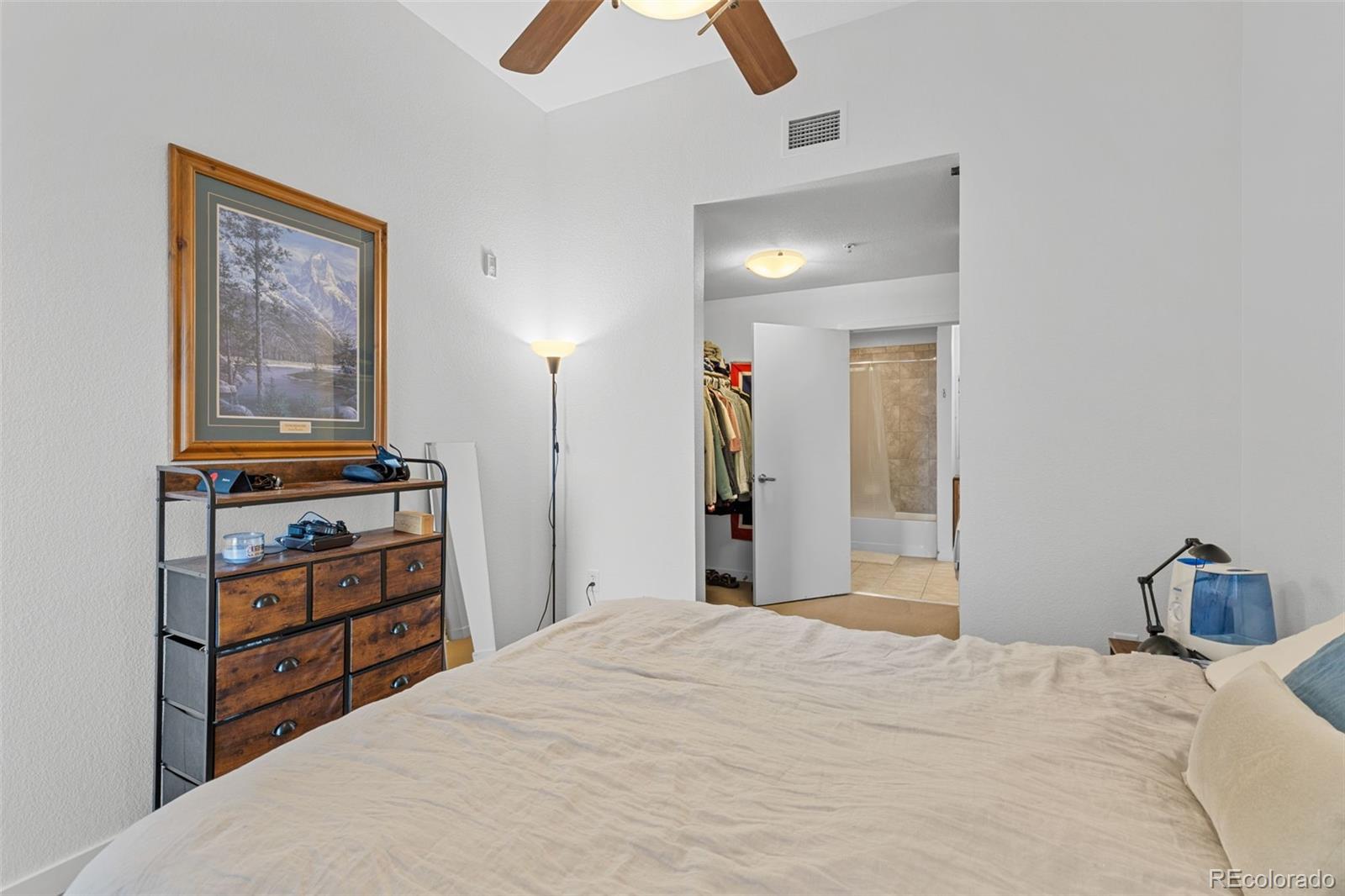 MLS Image #26 for 1555  central street,denver, Colorado