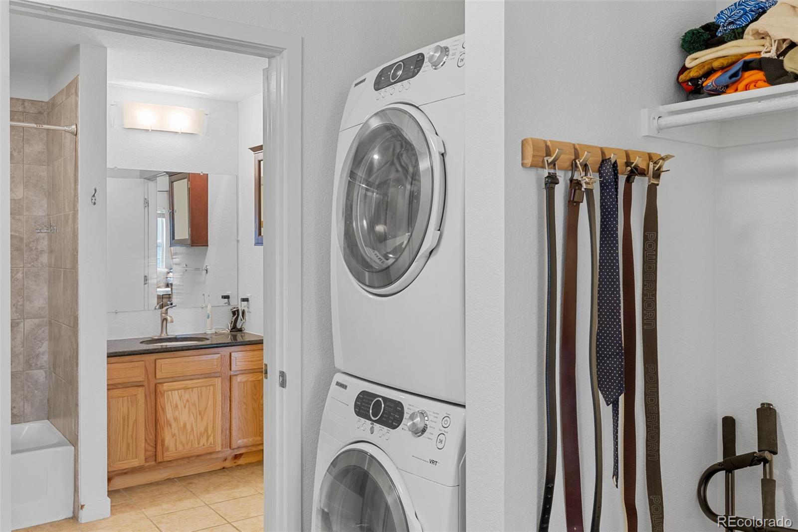 MLS Image #29 for 1555  central street,denver, Colorado