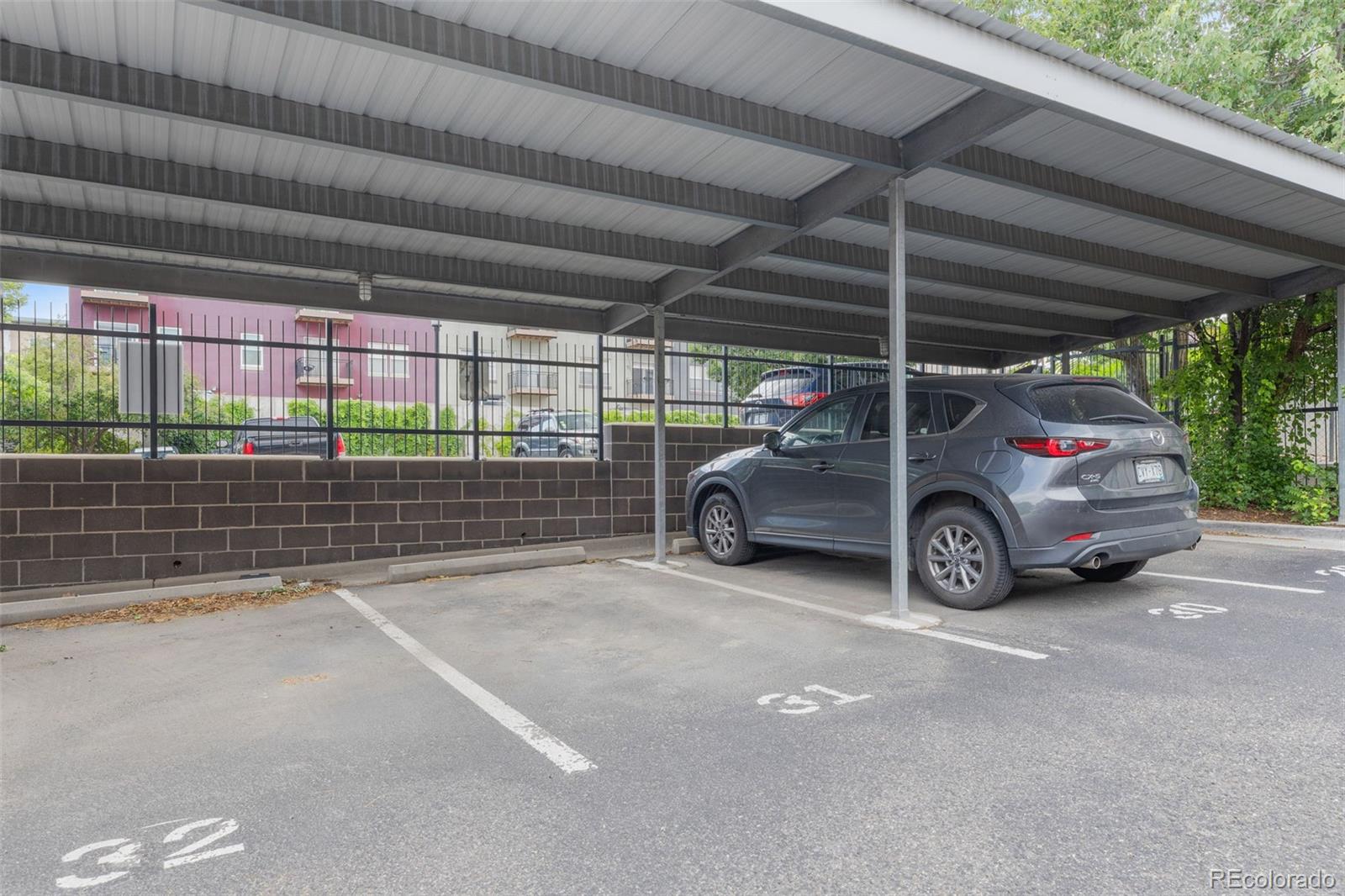 MLS Image #34 for 1555  central street,denver, Colorado