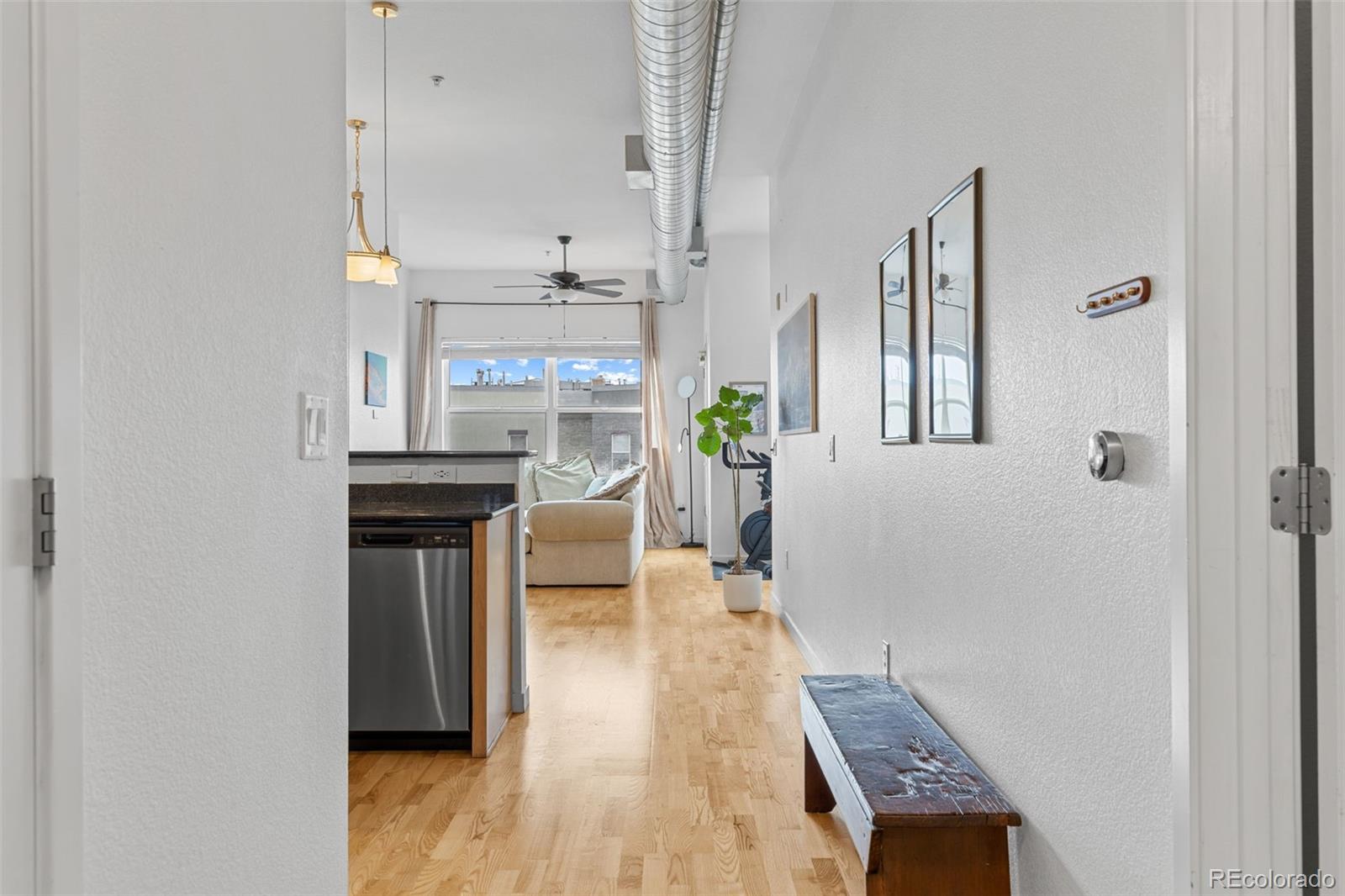 MLS Image #8 for 1555  central street,denver, Colorado