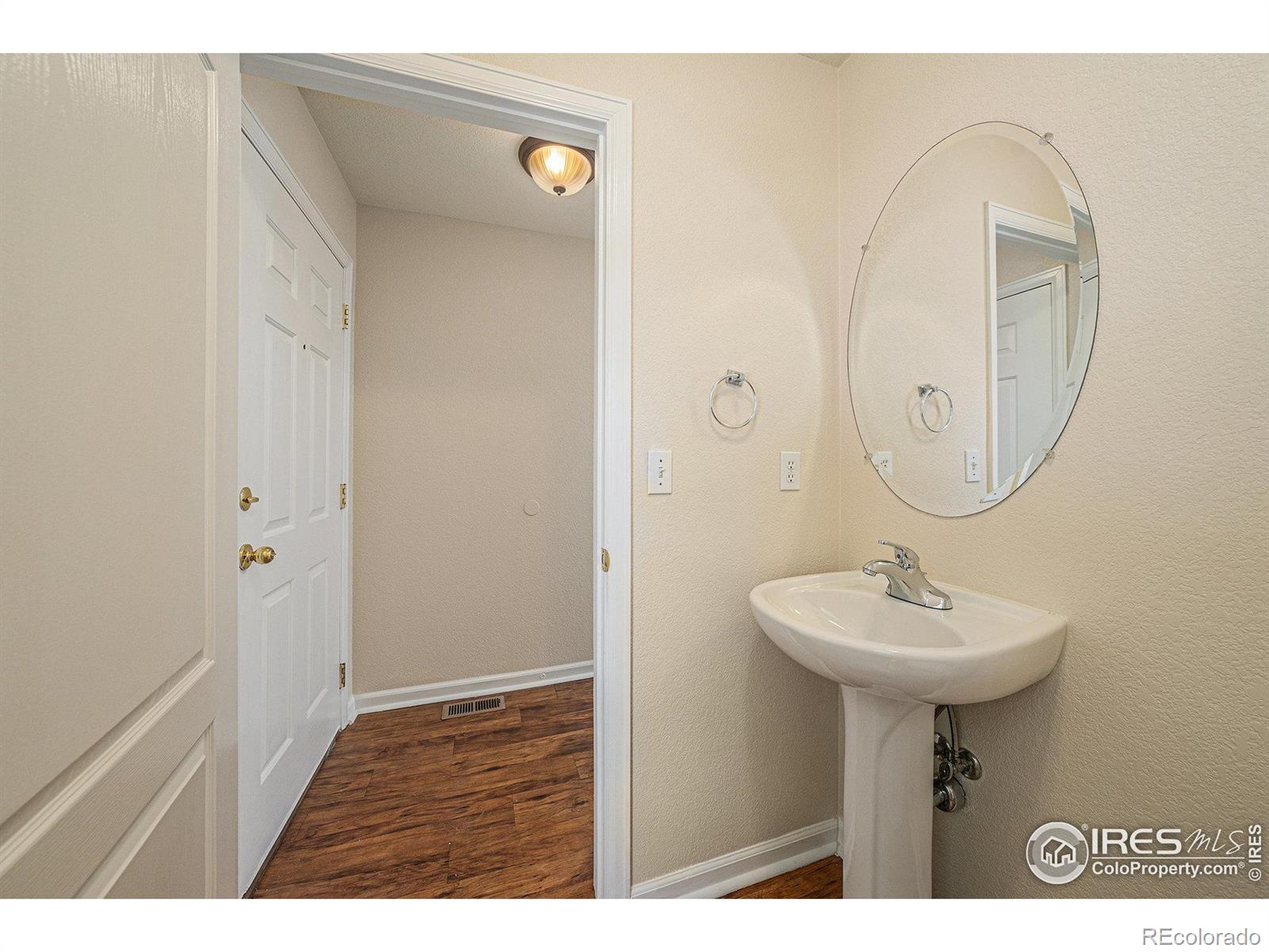 MLS Image #11 for 3995  vail court,loveland, Colorado