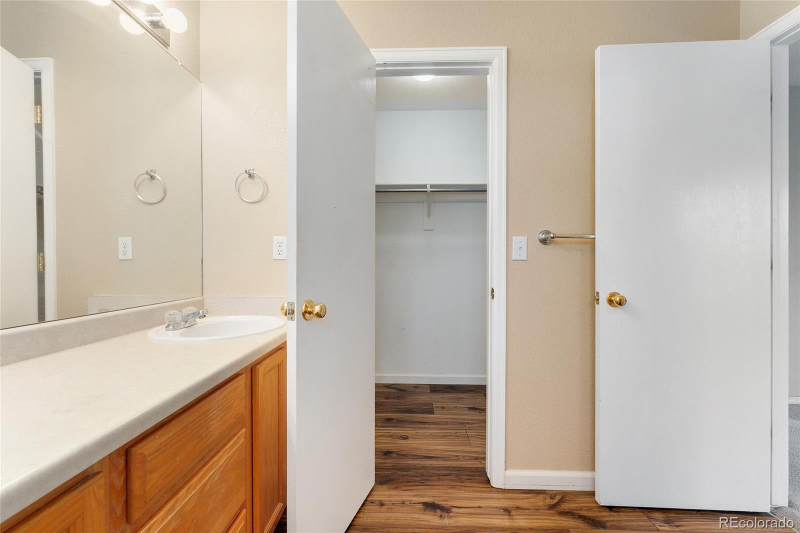 MLS Image #19 for 5247 s shawnee way,aurora, Colorado