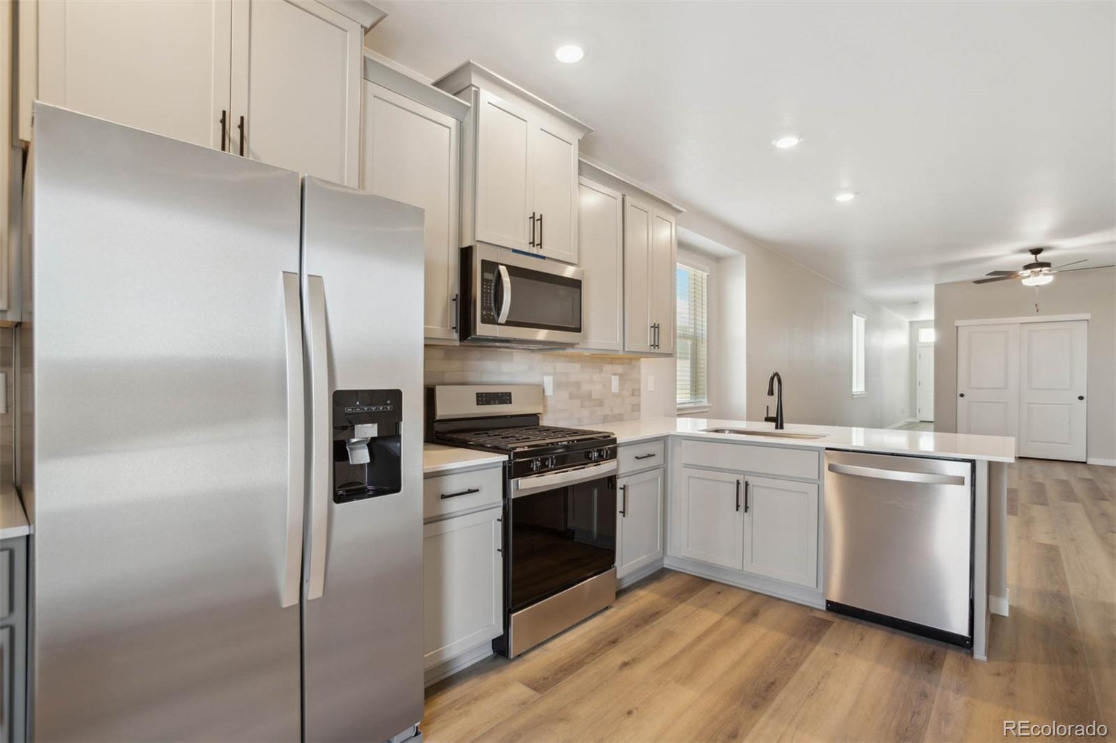 MLS Image #9 for 9441  yampa street,commerce city, Colorado