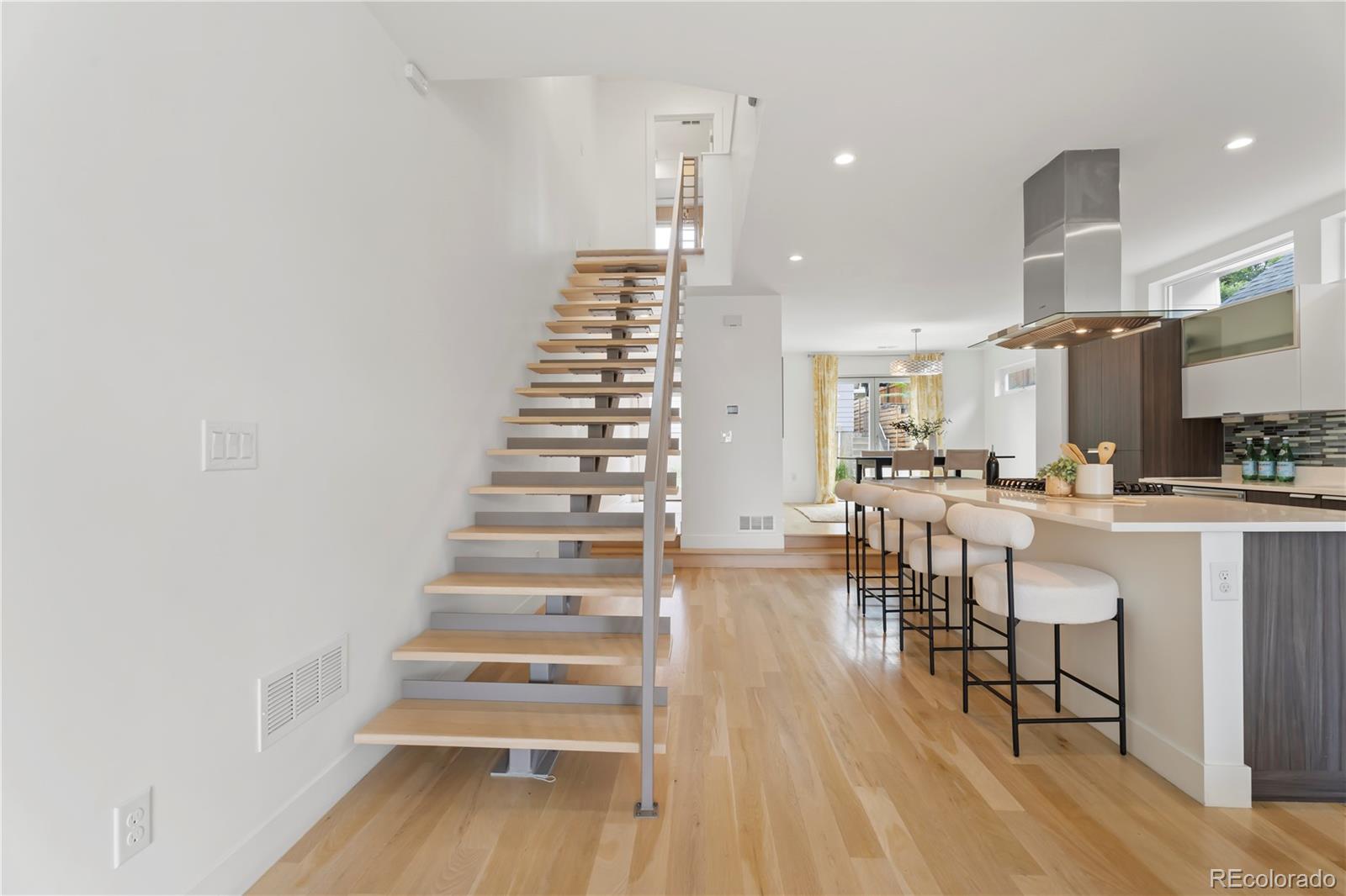 MLS Image #14 for 3449  osage street,denver, Colorado