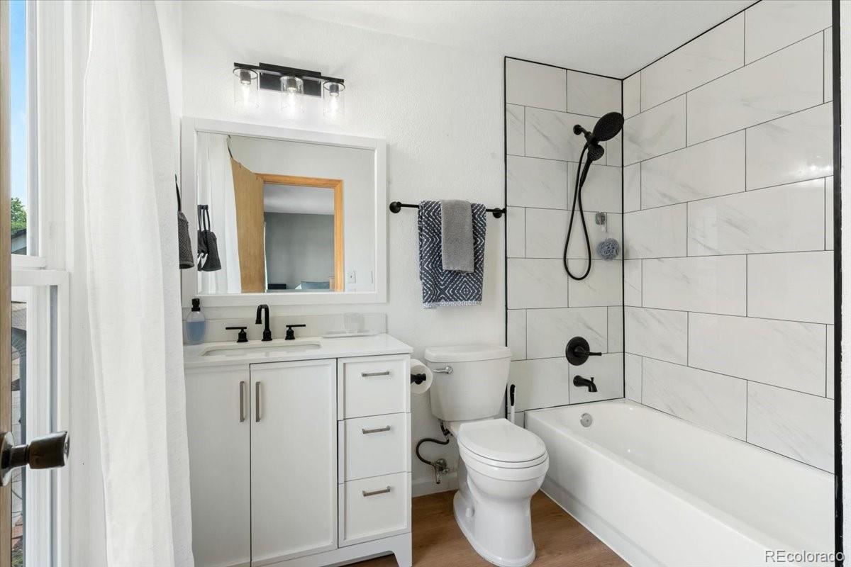 MLS Image #12 for 21546 e powers circle,centennial, Colorado