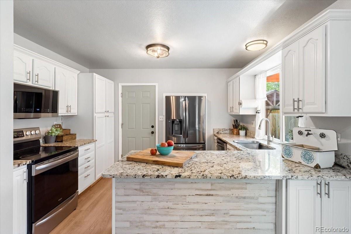 MLS Image #8 for 21546 e powers circle,centennial, Colorado