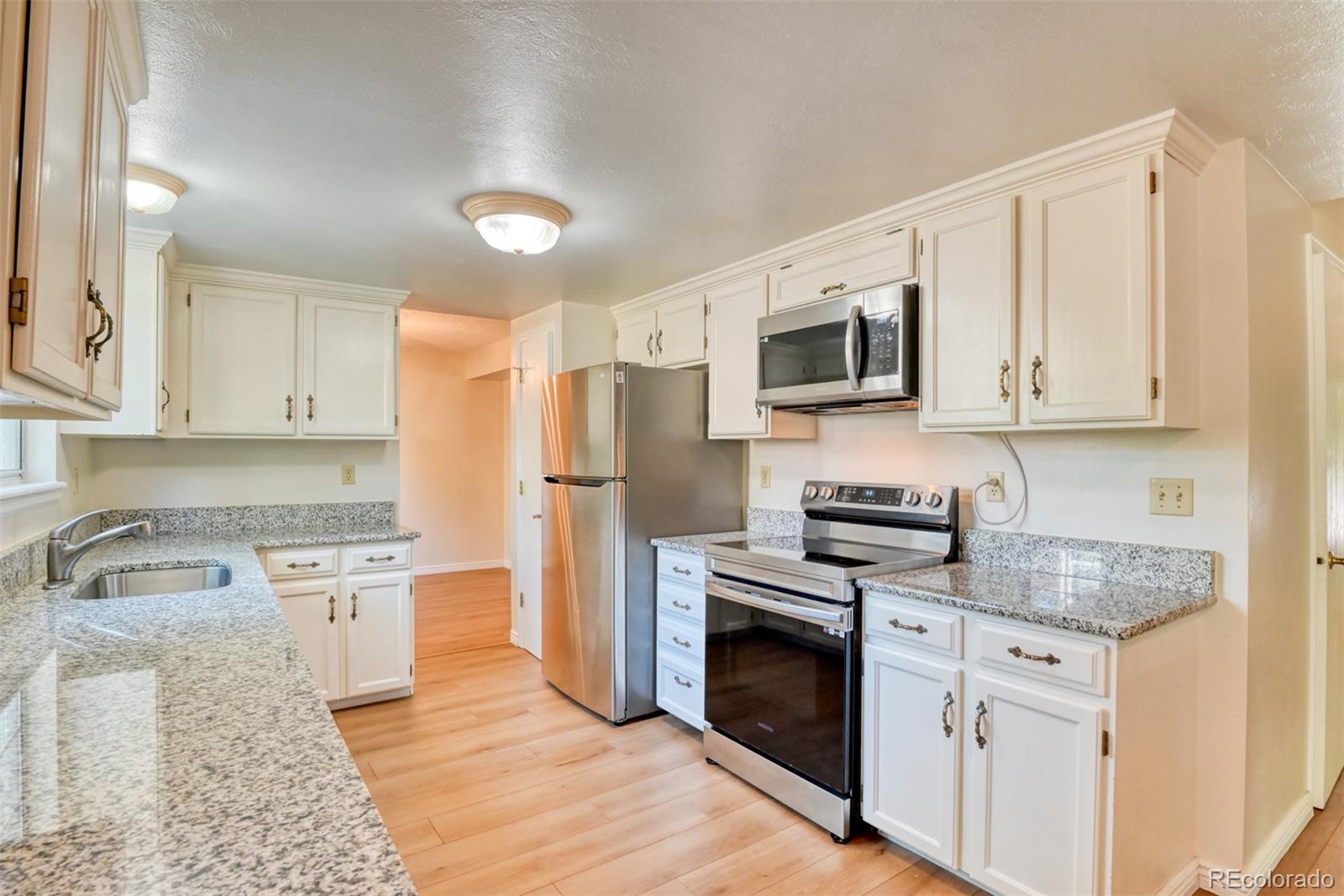 MLS Image #10 for 6120  steamboat court,colorado springs, Colorado