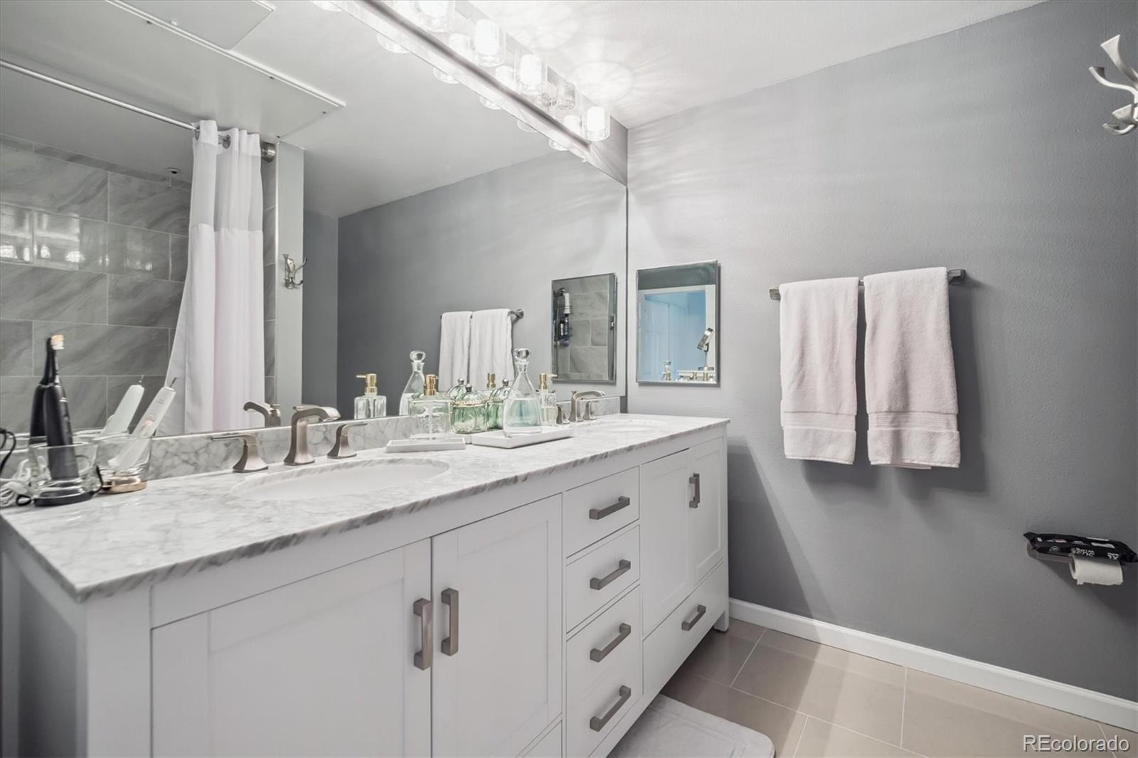 MLS Image #3 for 7413 s quail circle 1422,littleton, Colorado