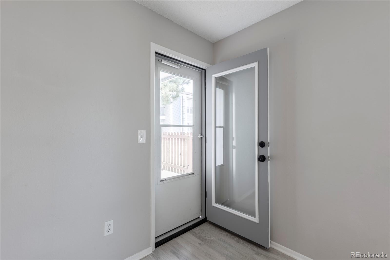 MLS Image #5 for 2365 e geddes avenue,littleton, Colorado