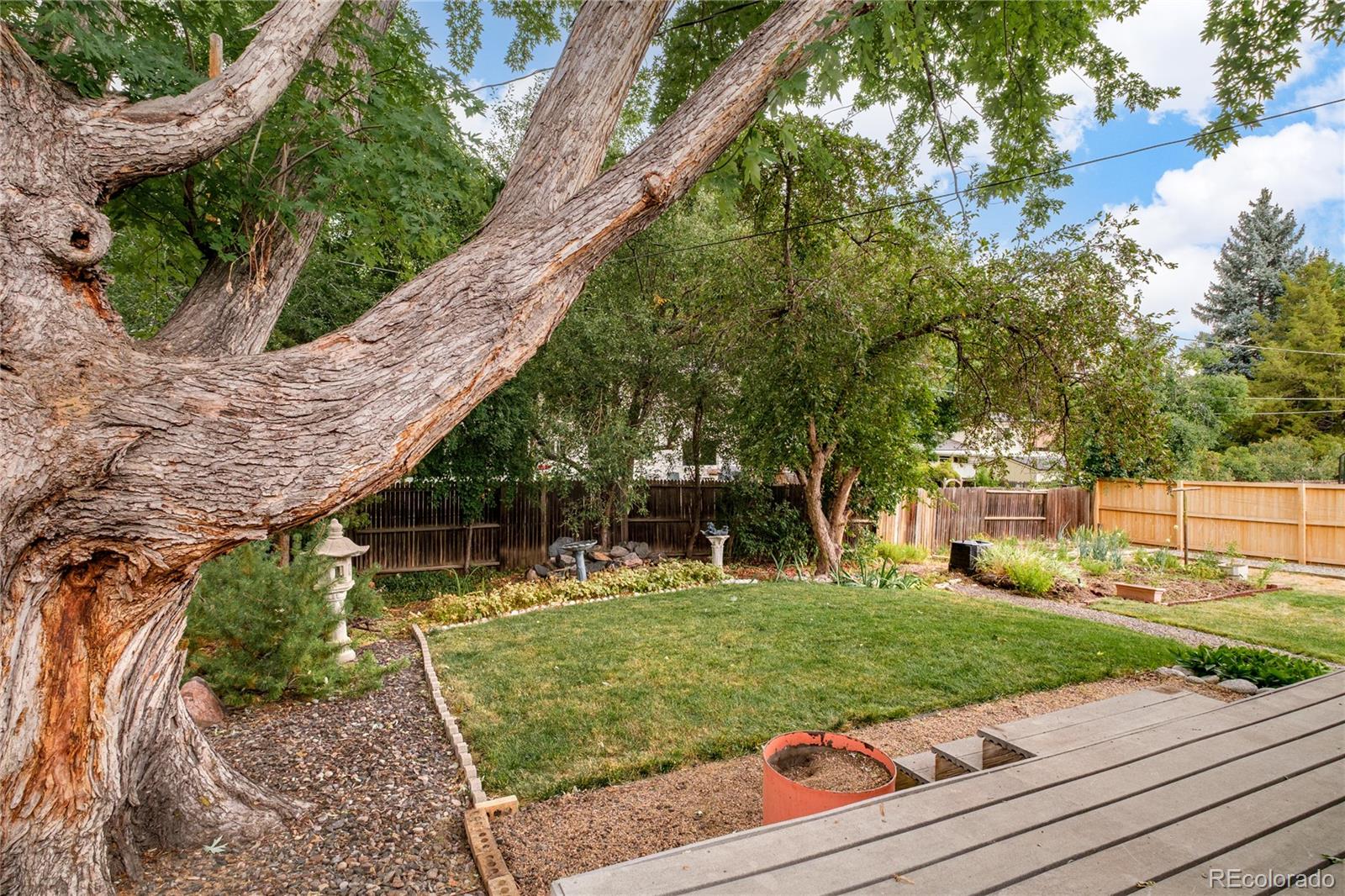 MLS Image #23 for 3073 s xanthia street,denver, Colorado