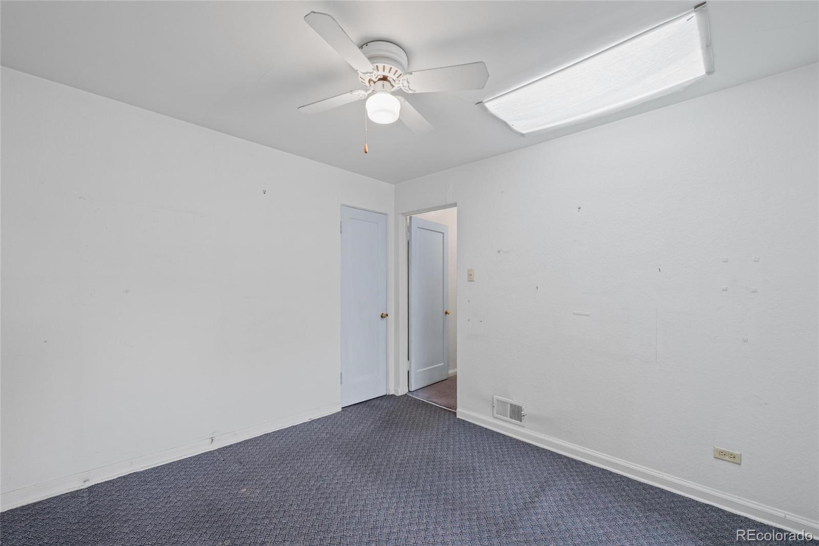MLS Image #17 for 582 s alcott street,denver, Colorado