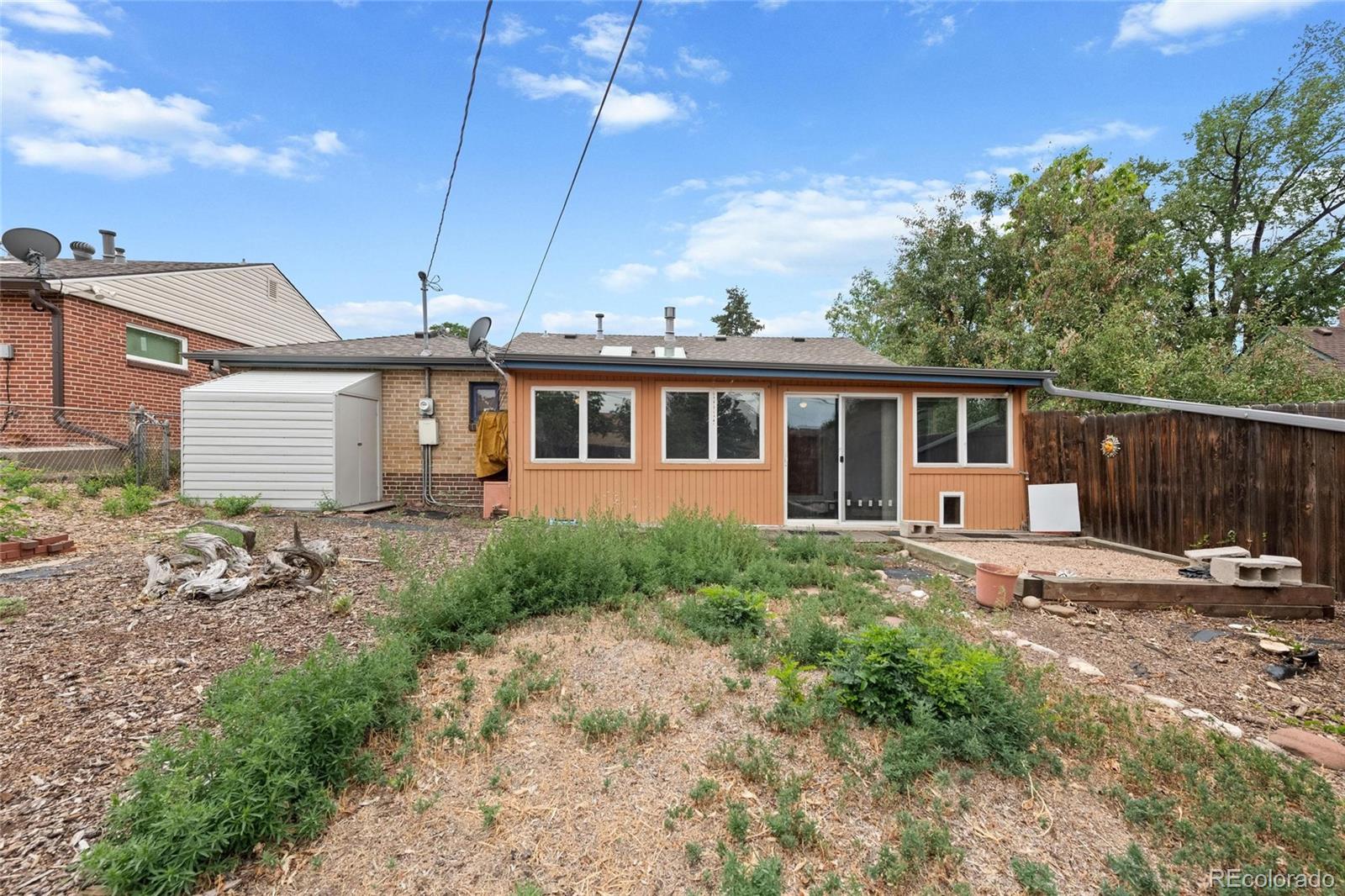 MLS Image #23 for 582 s alcott street,denver, Colorado