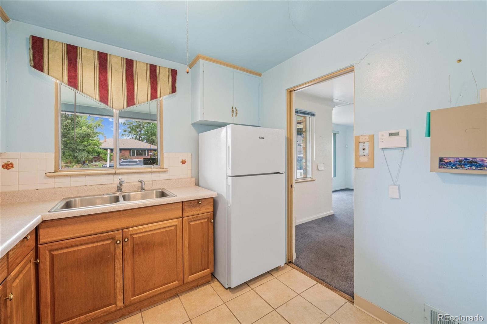 MLS Image #6 for 582 s alcott street,denver, Colorado
