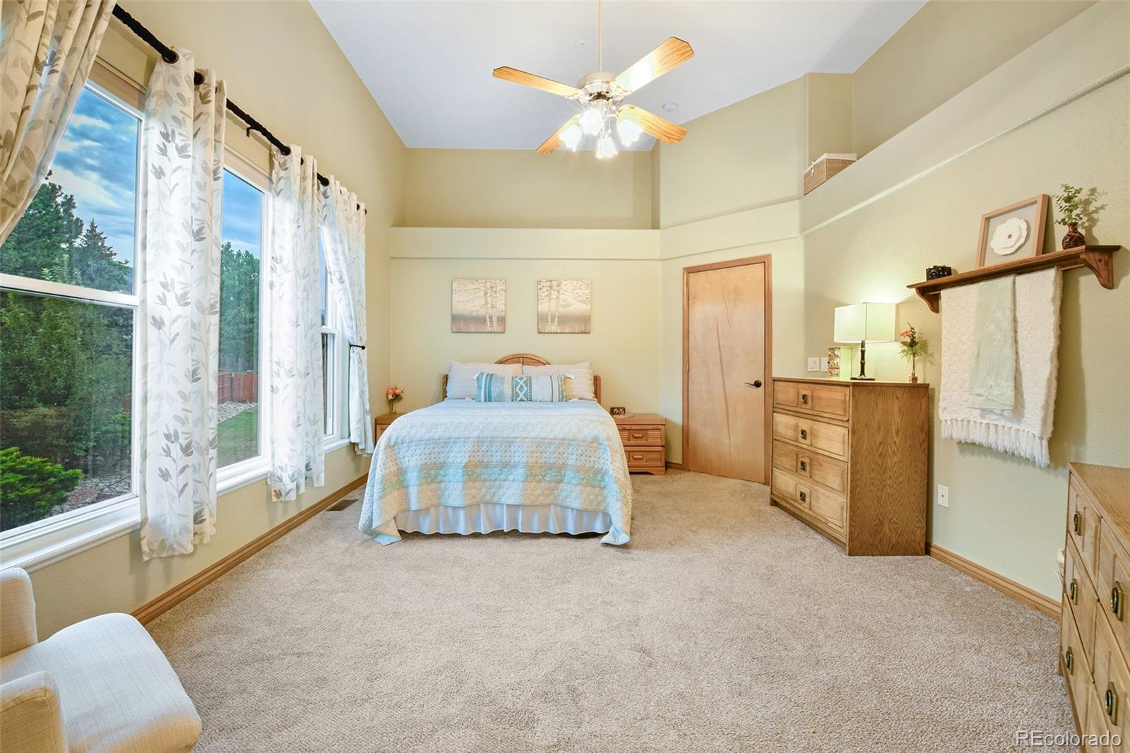 MLS Image #14 for 830  lilacglen court,colorado springs, Colorado