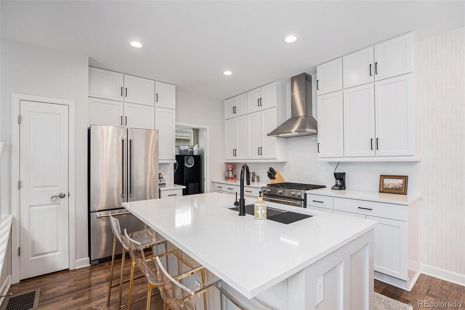 MLS Image #5 for 2224  trenton street,denver, Colorado