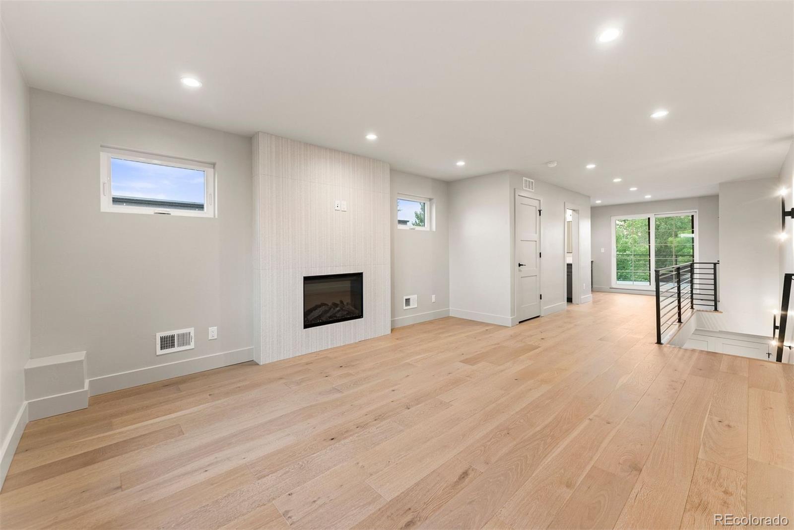 MLS Image #15 for 2522 s cherokee street,denver, Colorado