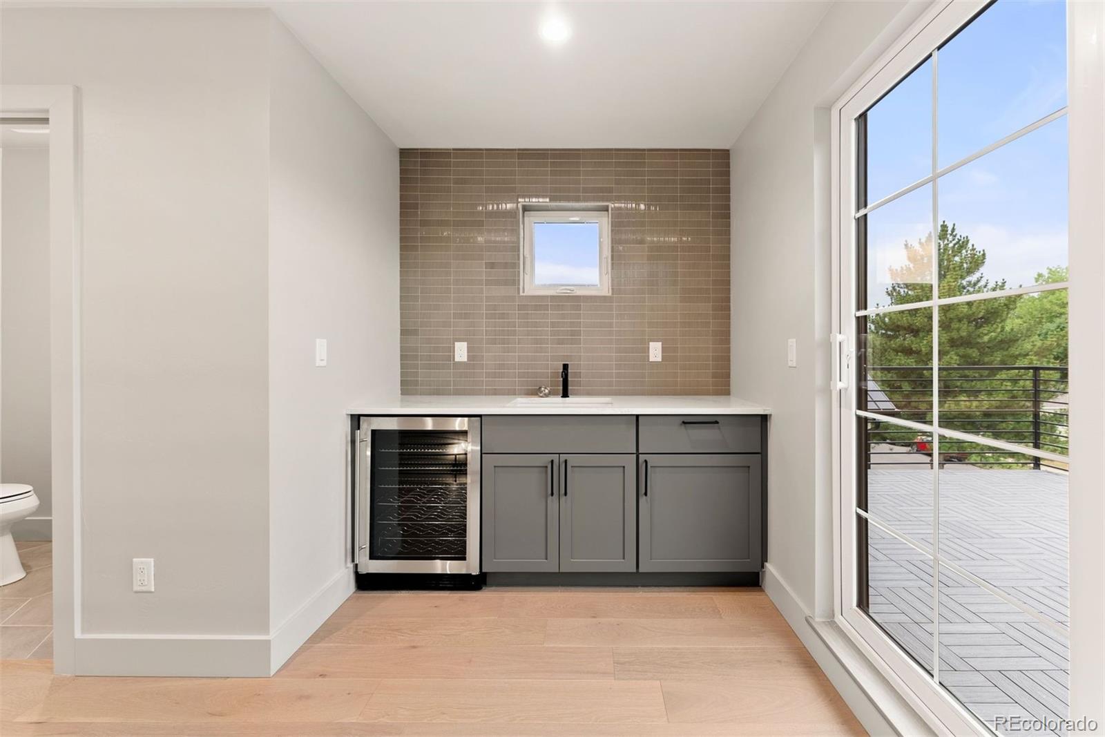 MLS Image #16 for 2522 s cherokee street,denver, Colorado