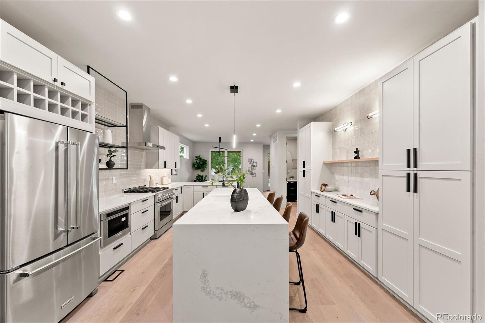 MLS Image #2 for 2522 s cherokee street,denver, Colorado