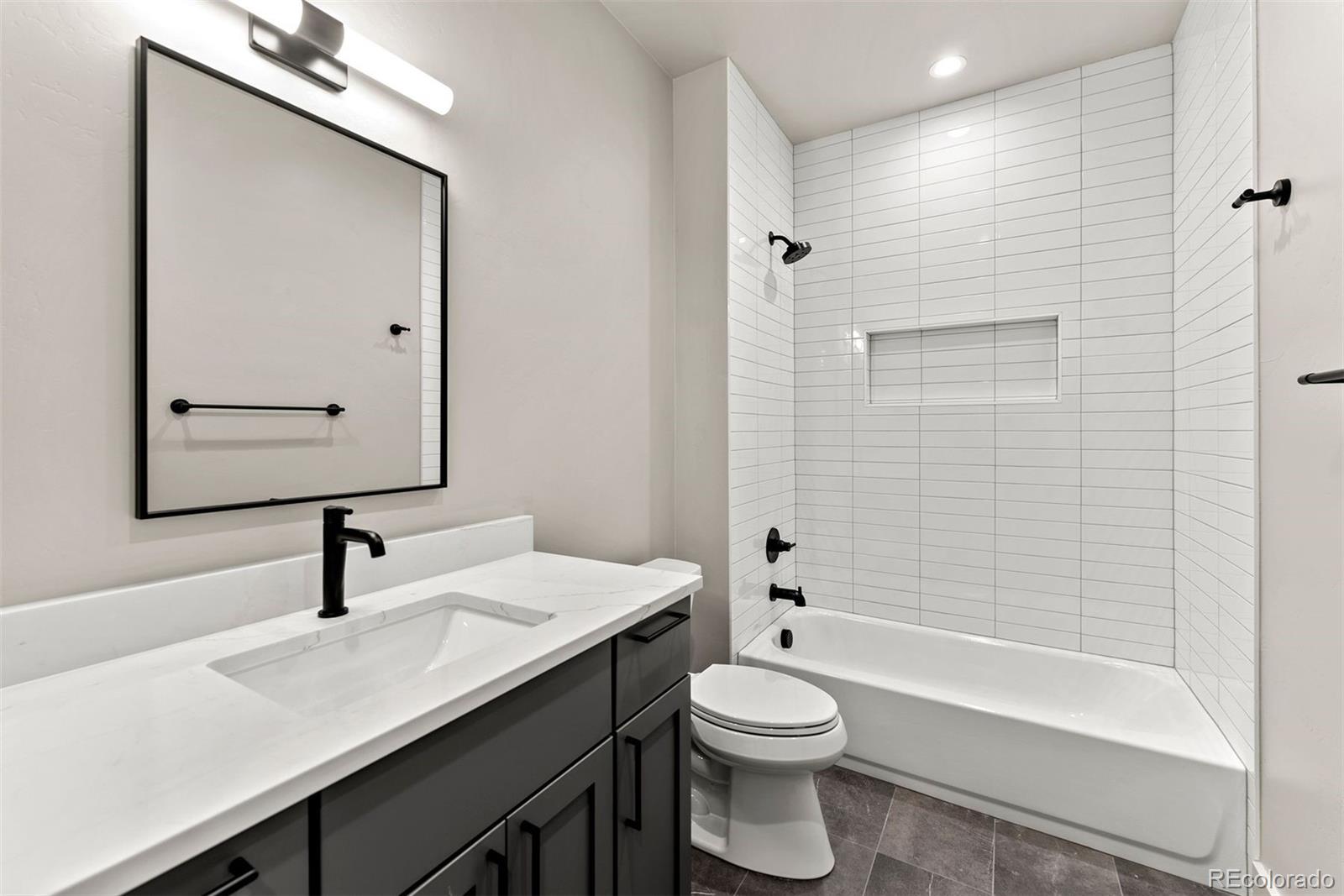 MLS Image #20 for 2522 s cherokee street,denver, Colorado