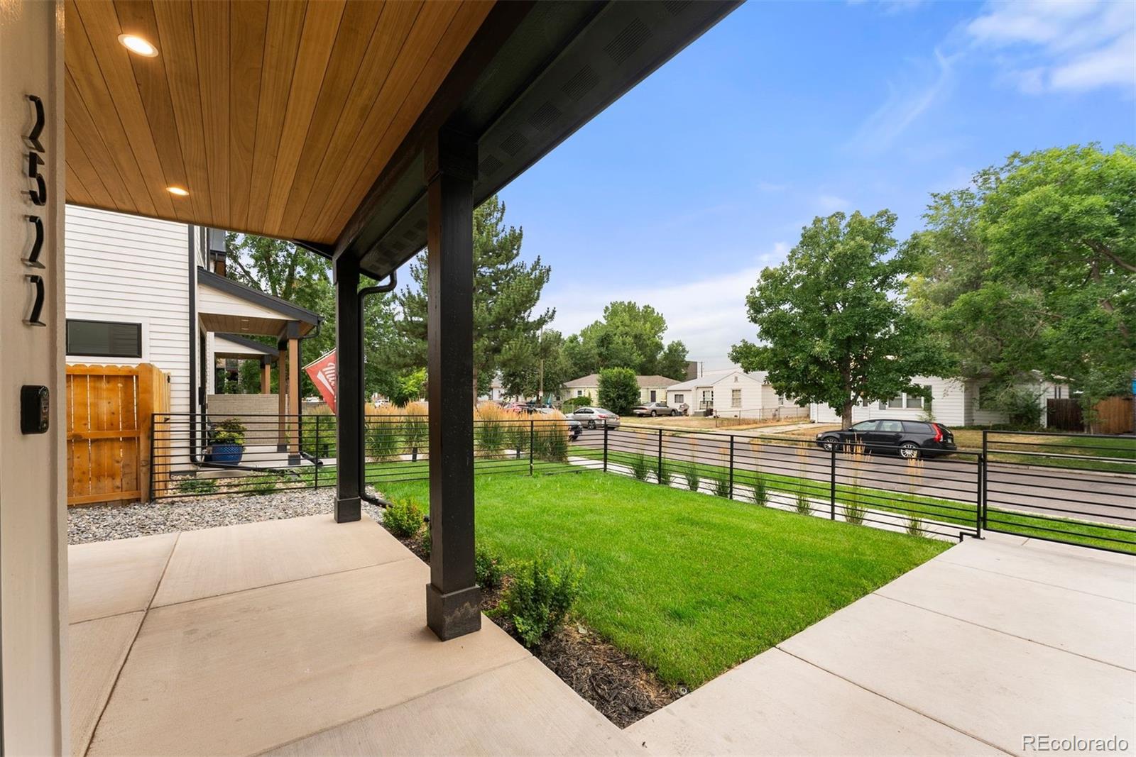 MLS Image #23 for 2522 s cherokee street,denver, Colorado